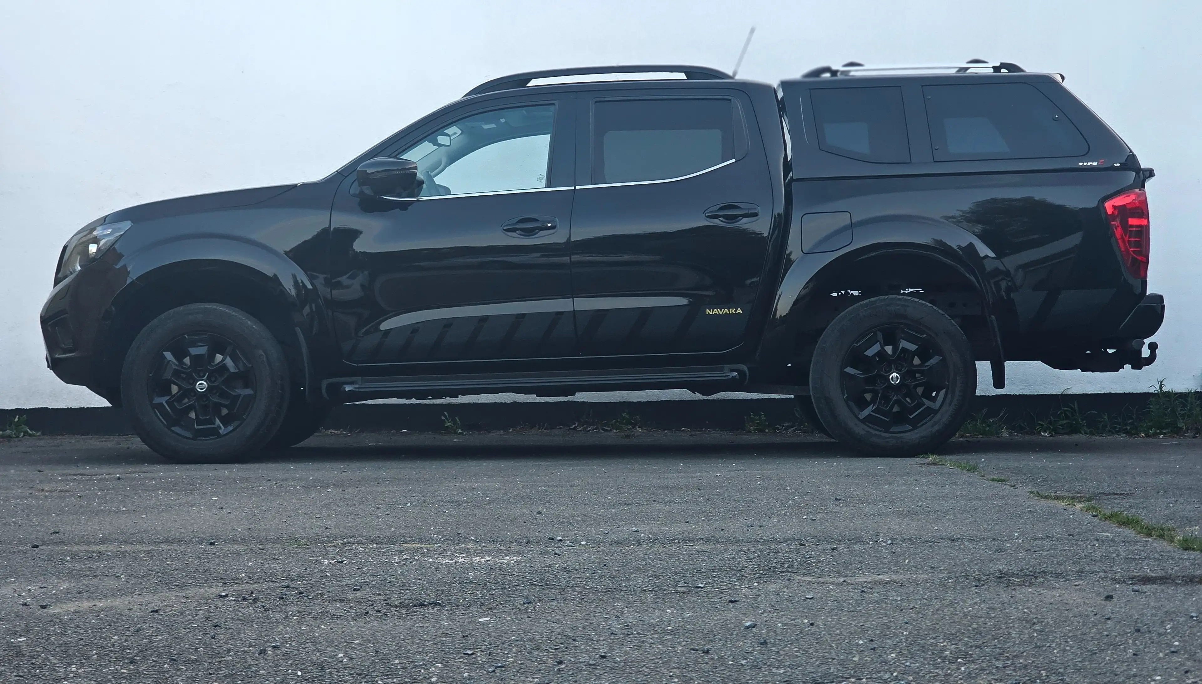 Nissan Navara BLACK ED. N-GUARD *APPLE CARPLAY*€ 24620 EXBTW — photo 2