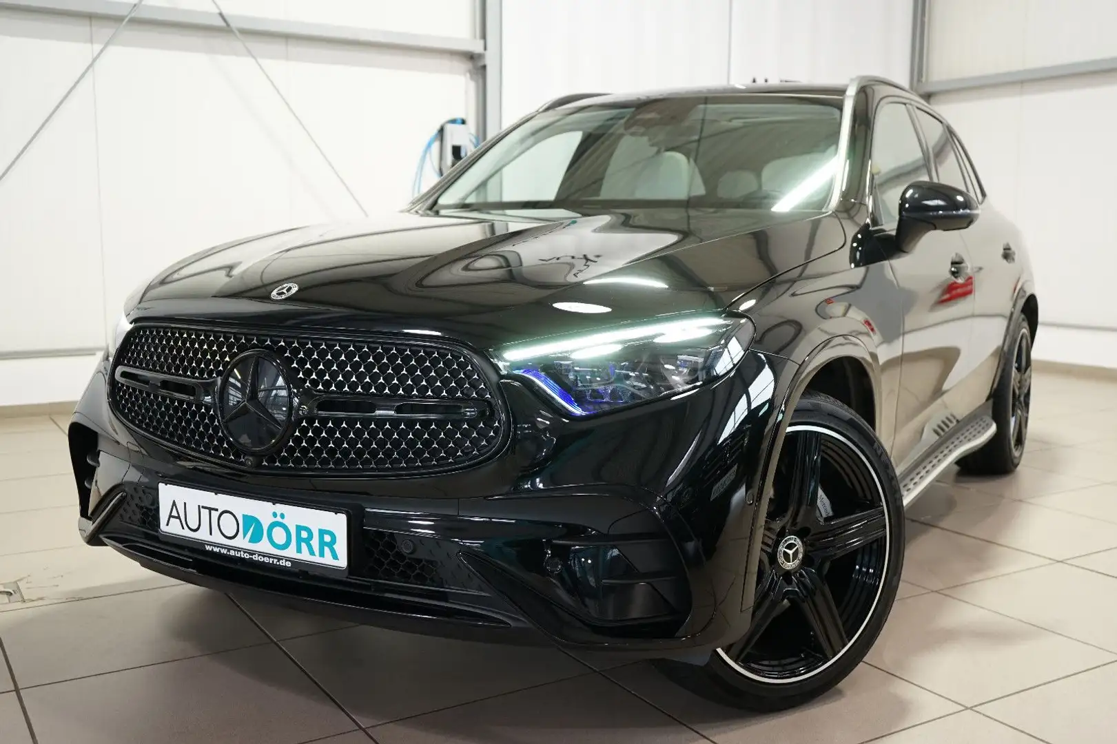 Mercedes-Benz GLC 200 4M AMG Night+Burmester+Pano+360°Kamera Schwarz - 1