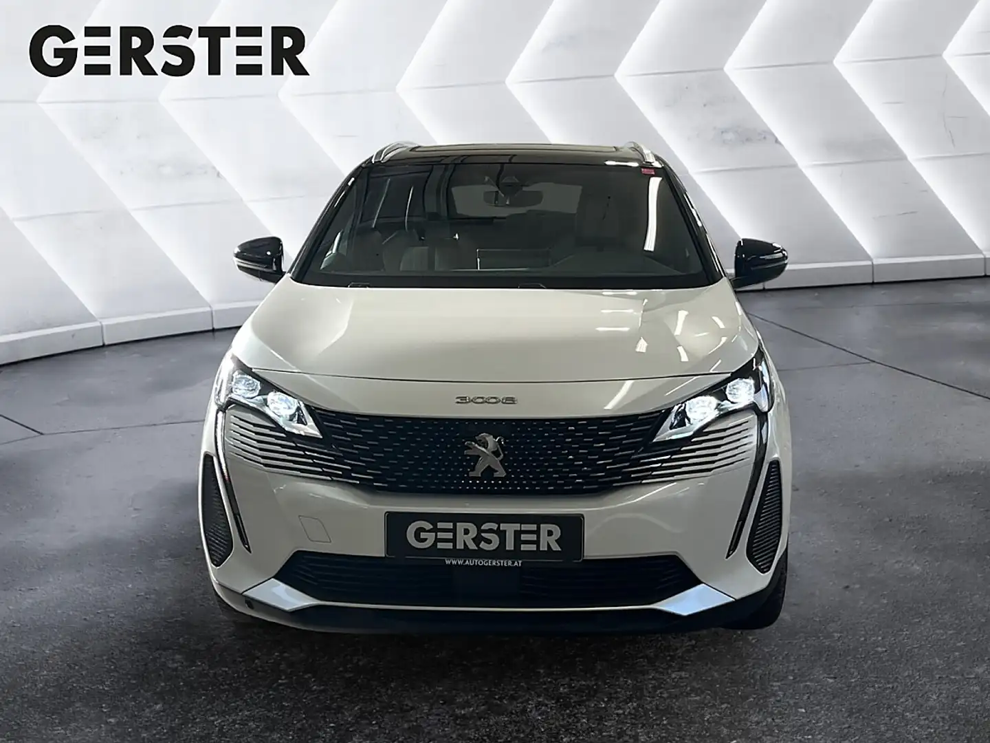 Peugeot 3008 Hybrid 300 e-EAT8 GT Pack Aut. Weiß - 2