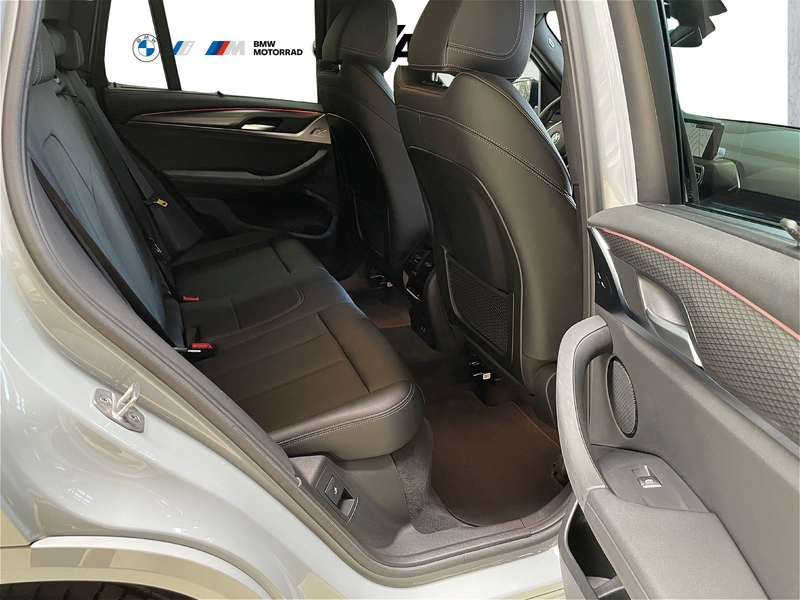 BMW X3 xDrive20d M SPORTPAKET STANDHZG. LED AHK ALU 20" — photo 11