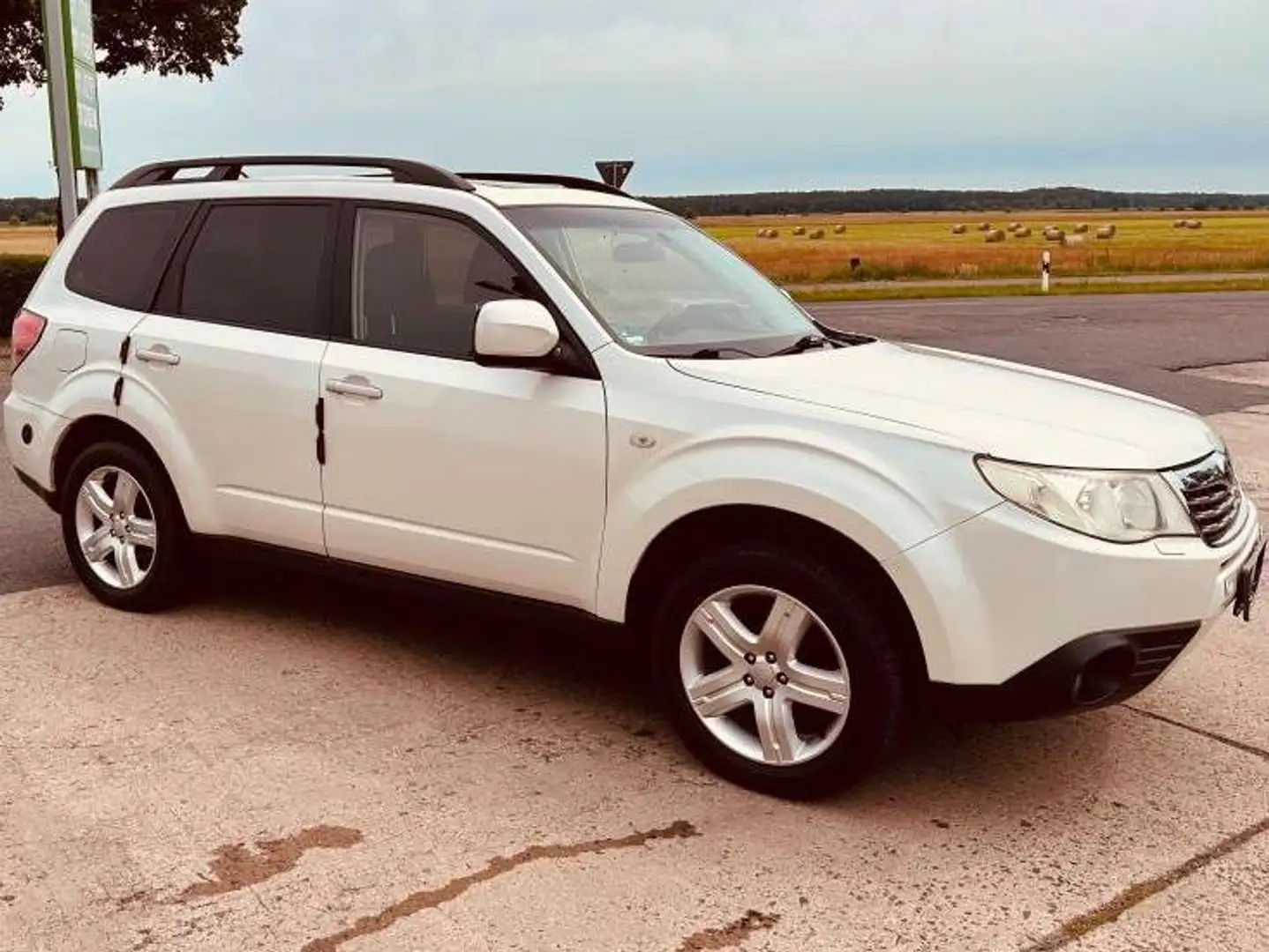 Subaru Forester 2.0X Comfort Alb - 1