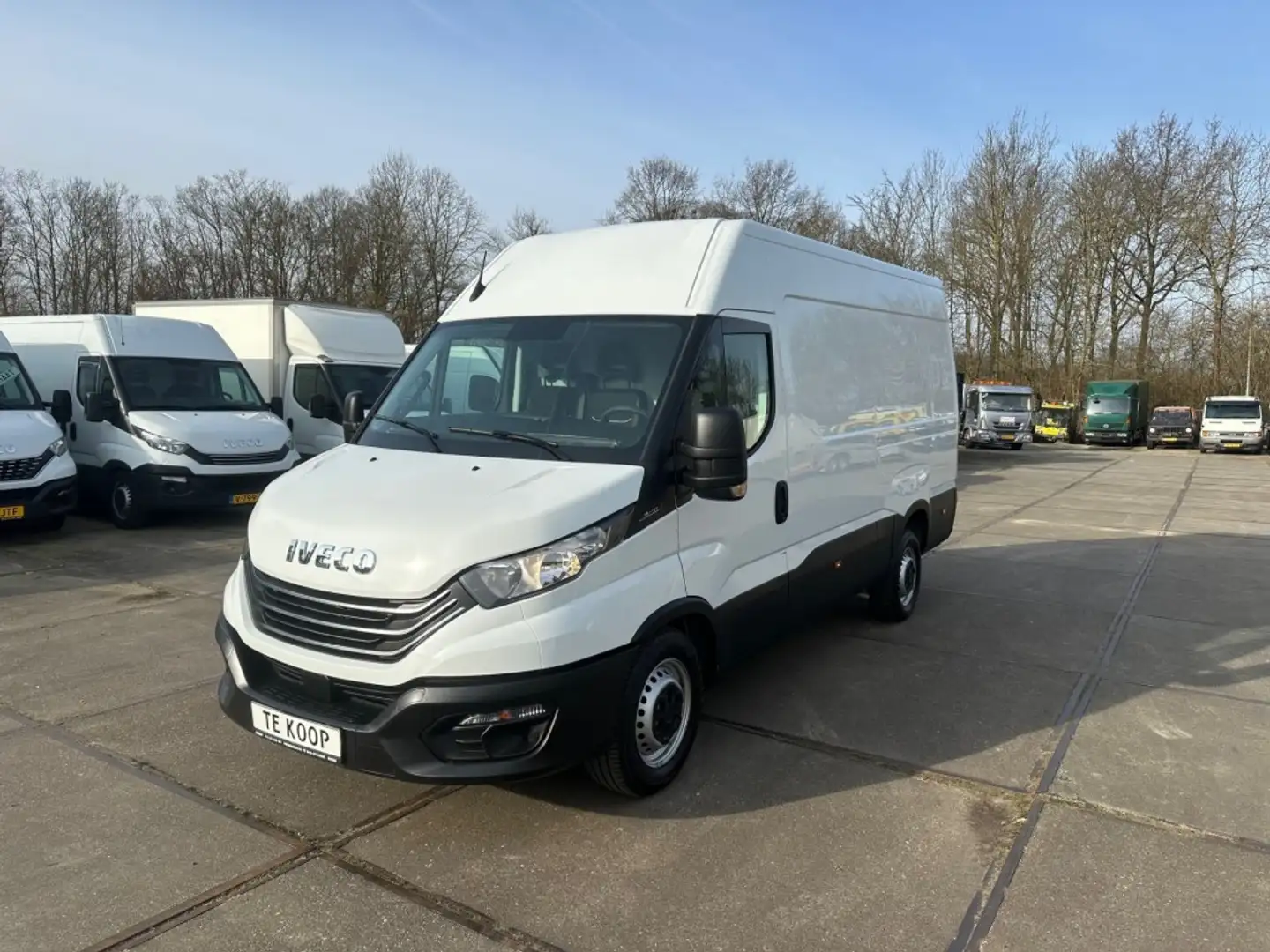 Iveco Daily 35S14V L3H2 Wit - 1
