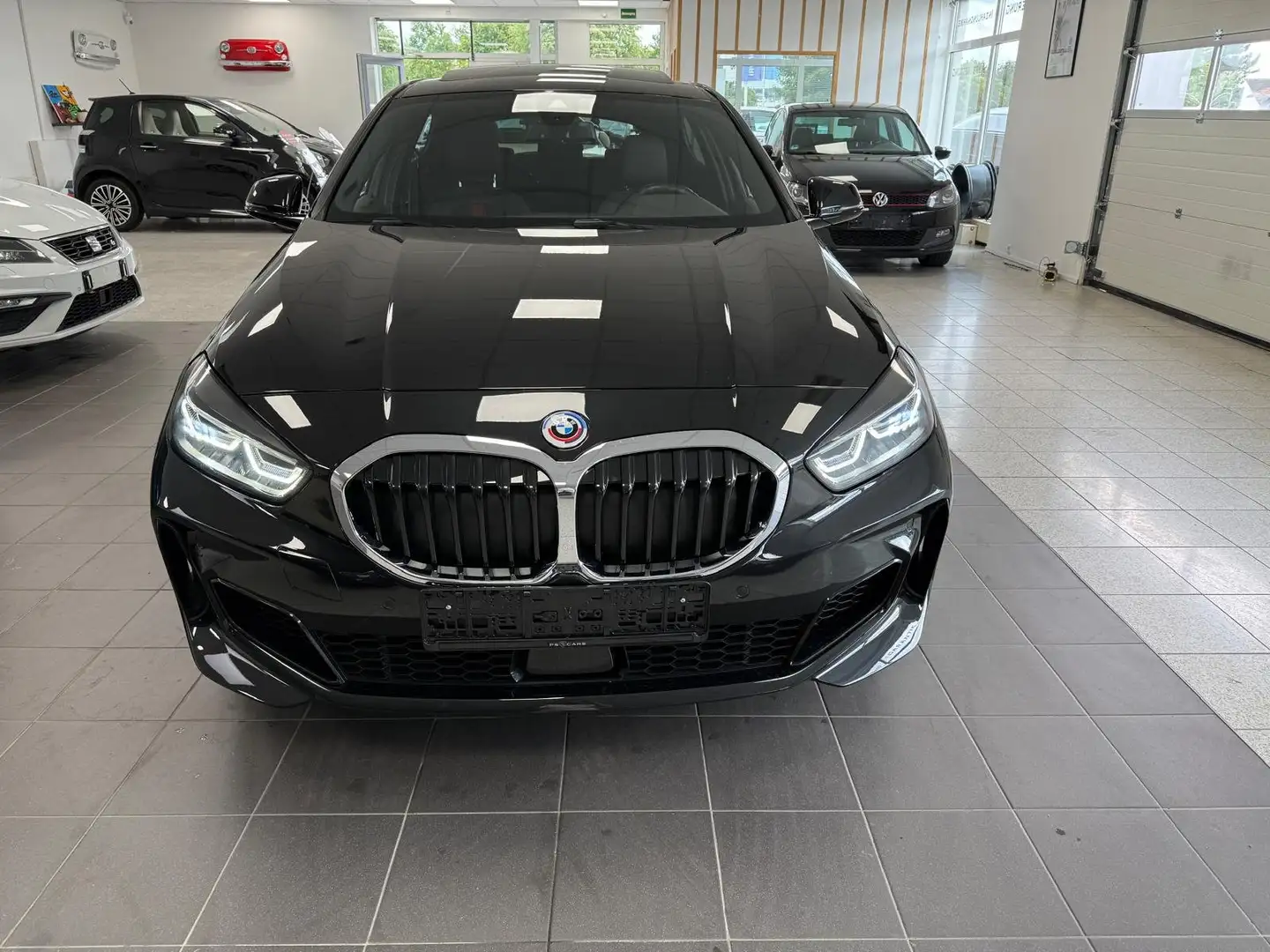 BMW 128 128 ti Siyah - 2