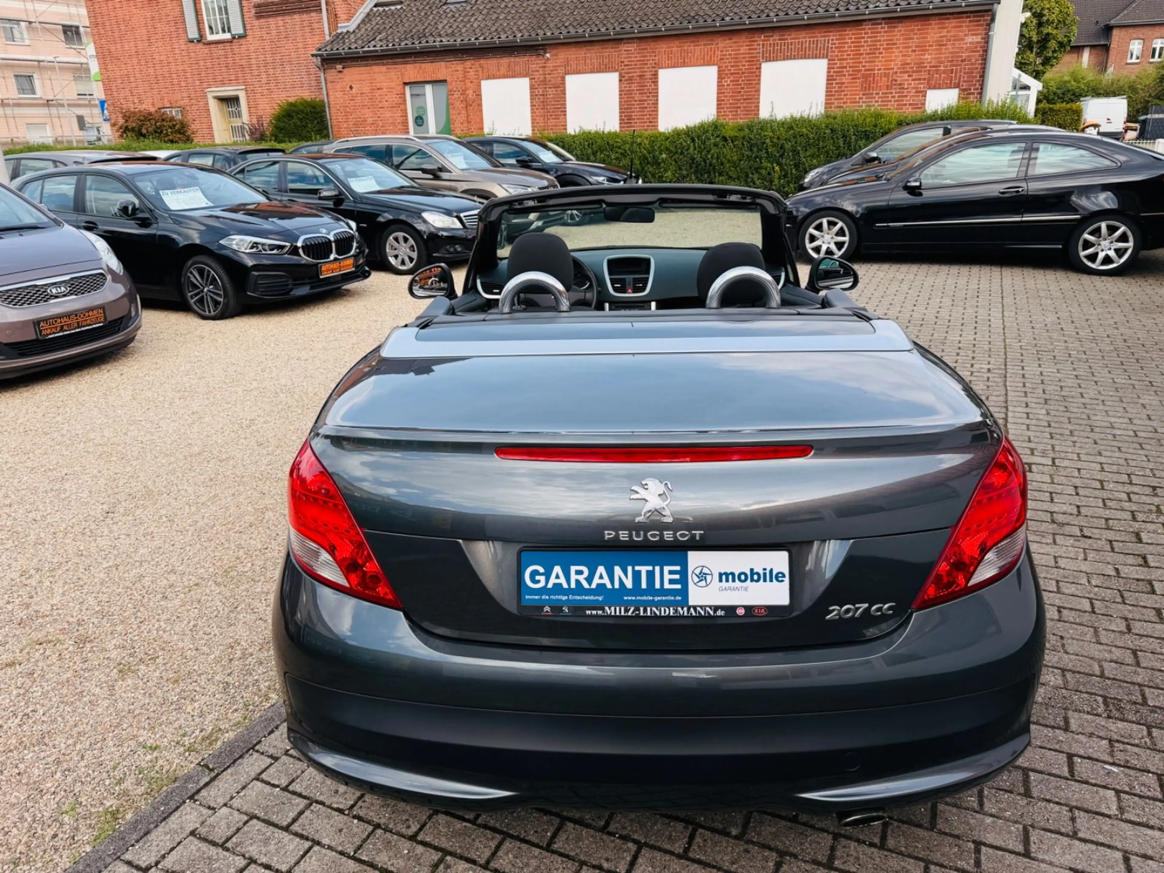 Peugeot 207 CC Cabrio+echte KM +nachweisbar+Scheckheft — photo 13