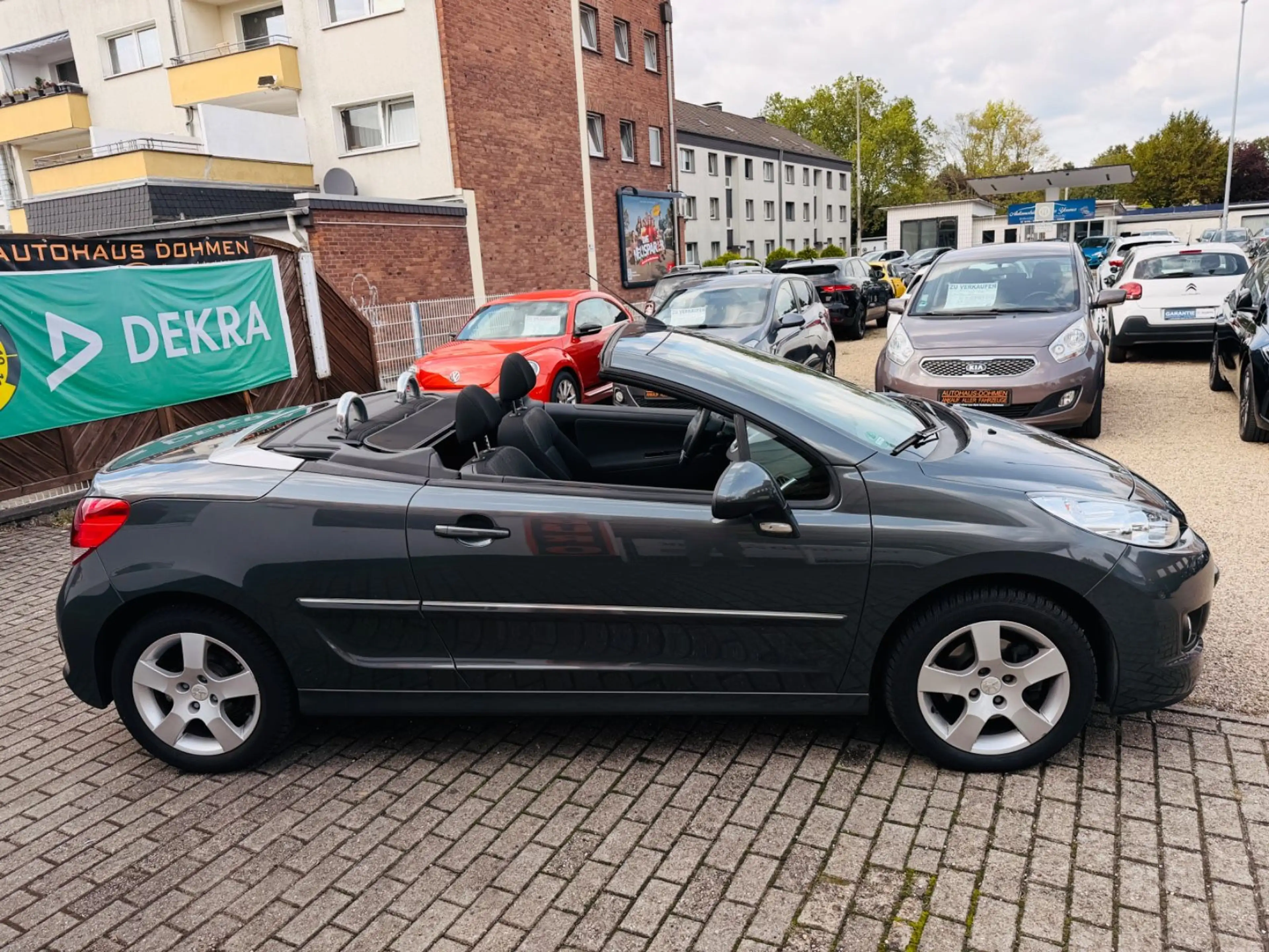 Peugeot 207 CC Cabrio+echte KM +nachweisbar+Scheckheft — photo 3