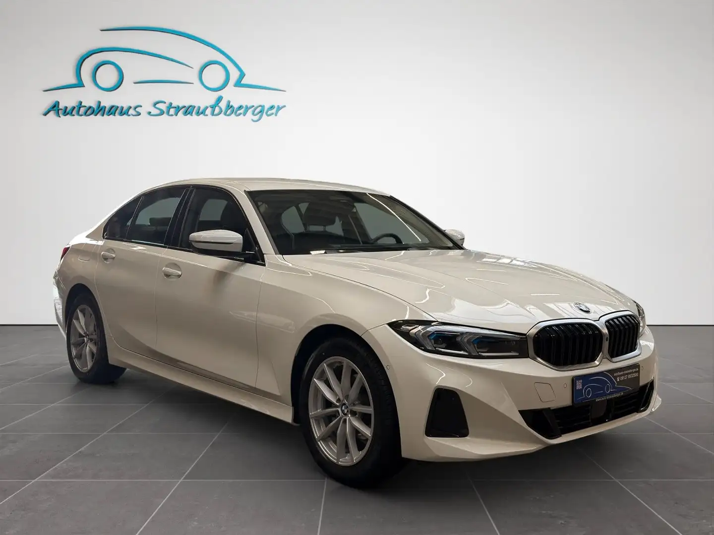 BMW 318 d lim. ACC 360° HiFi QI KZU STHZ SHZ Memory Weiß - 2