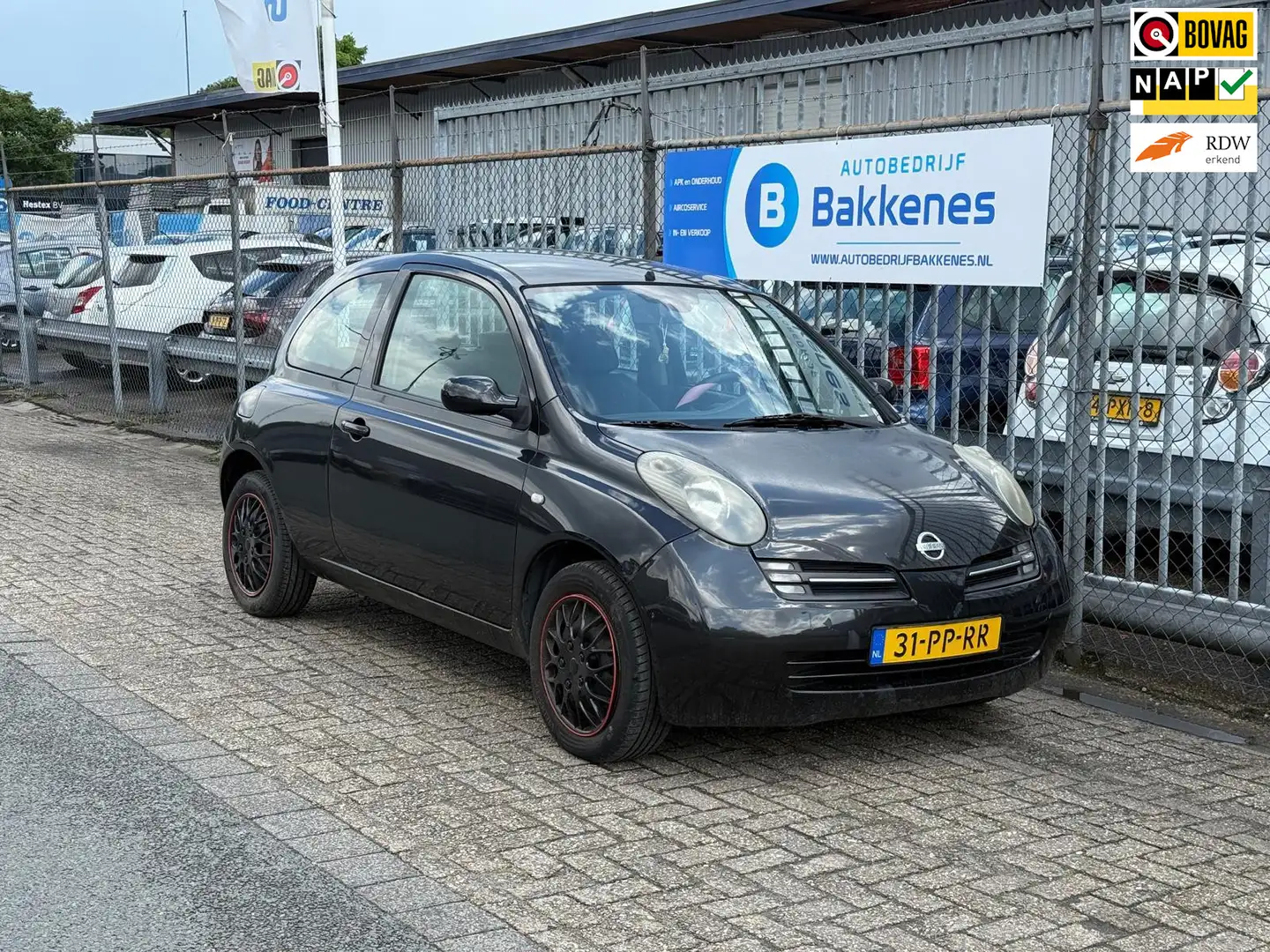 Nissan Micra 1.2 e-Vision | APK 07-2026 Negro - 1