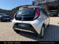 Toyota Aygo 1,0 VVT-i x-clusiv x-shift Aut. Silber - thumbnail 15