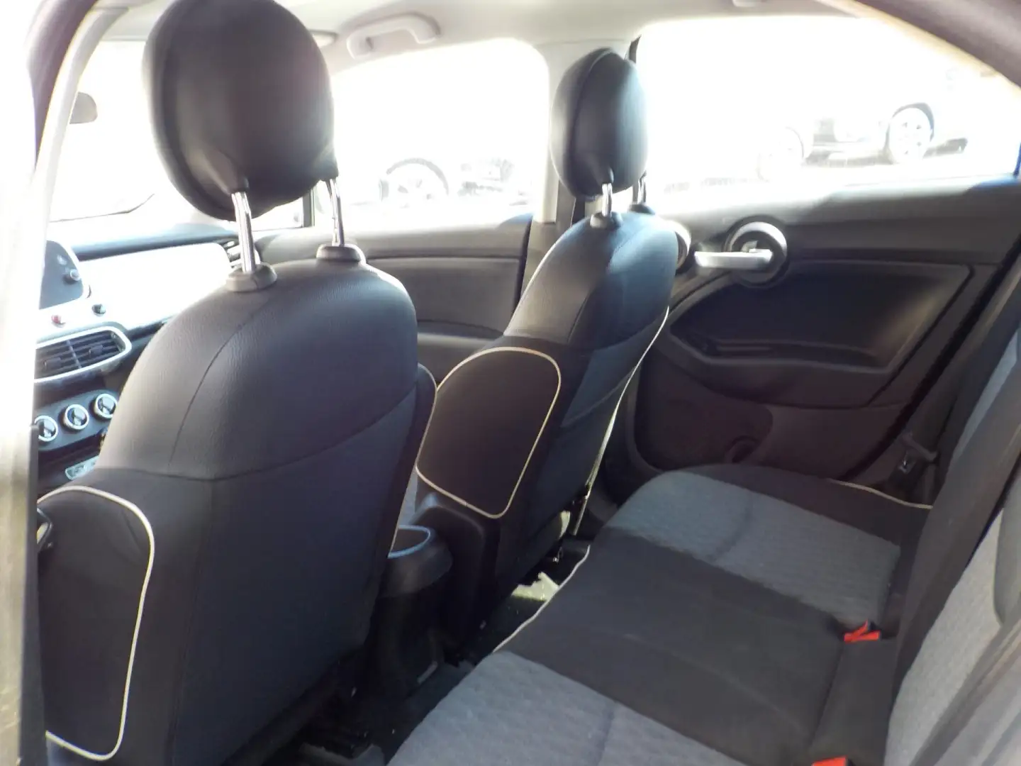 Fiat 500X 1.3 Mjt 95 CV City Cross Gris - 2