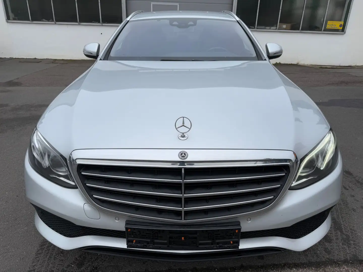 Mercedes-Benz E 350 E350d T LED Automatik RFK PDC Silber - 2