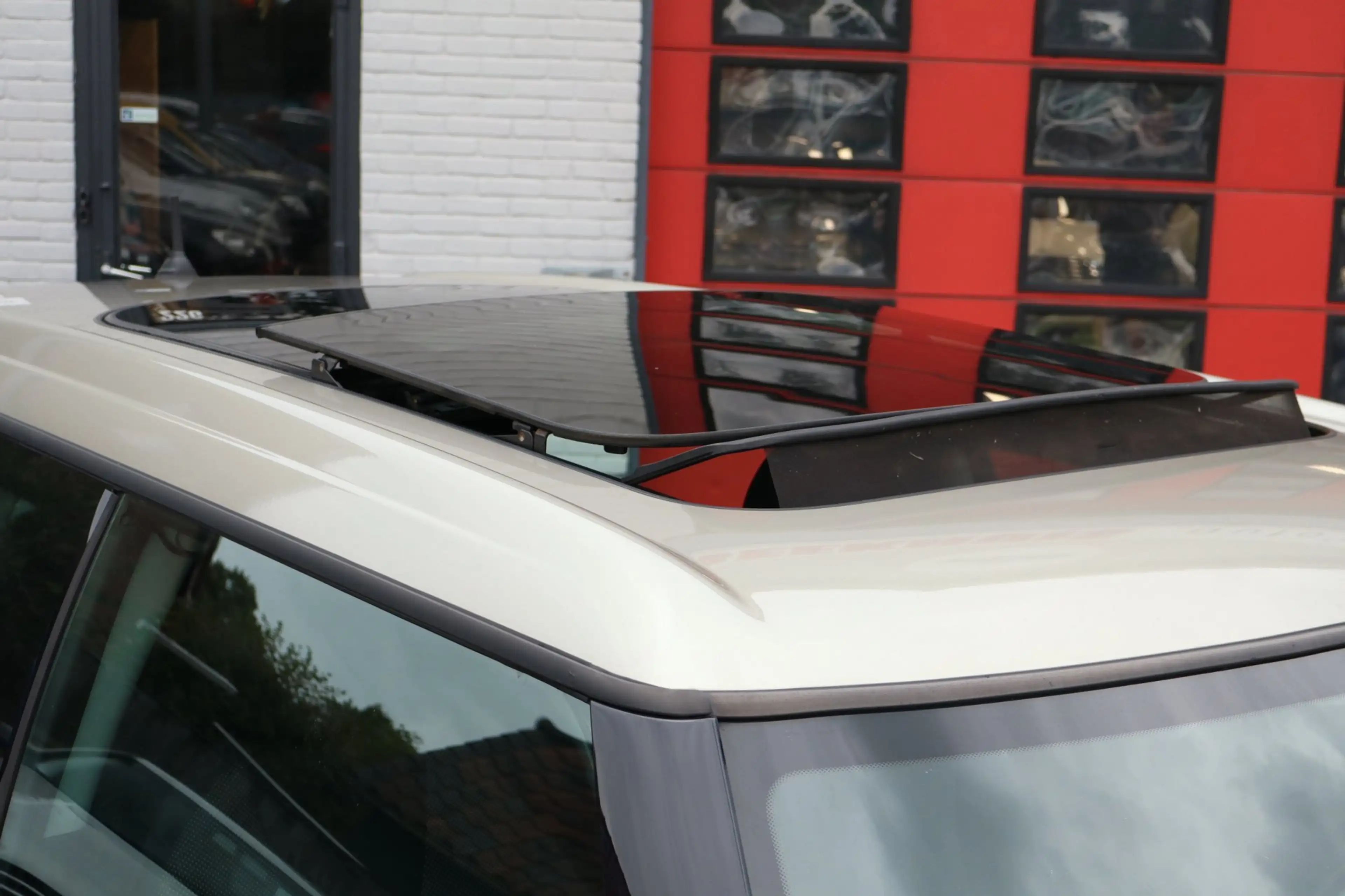 MINI One Clubman 1.6 Business Line .Pano..Airco ..Navi..Trekhaak — photo 24