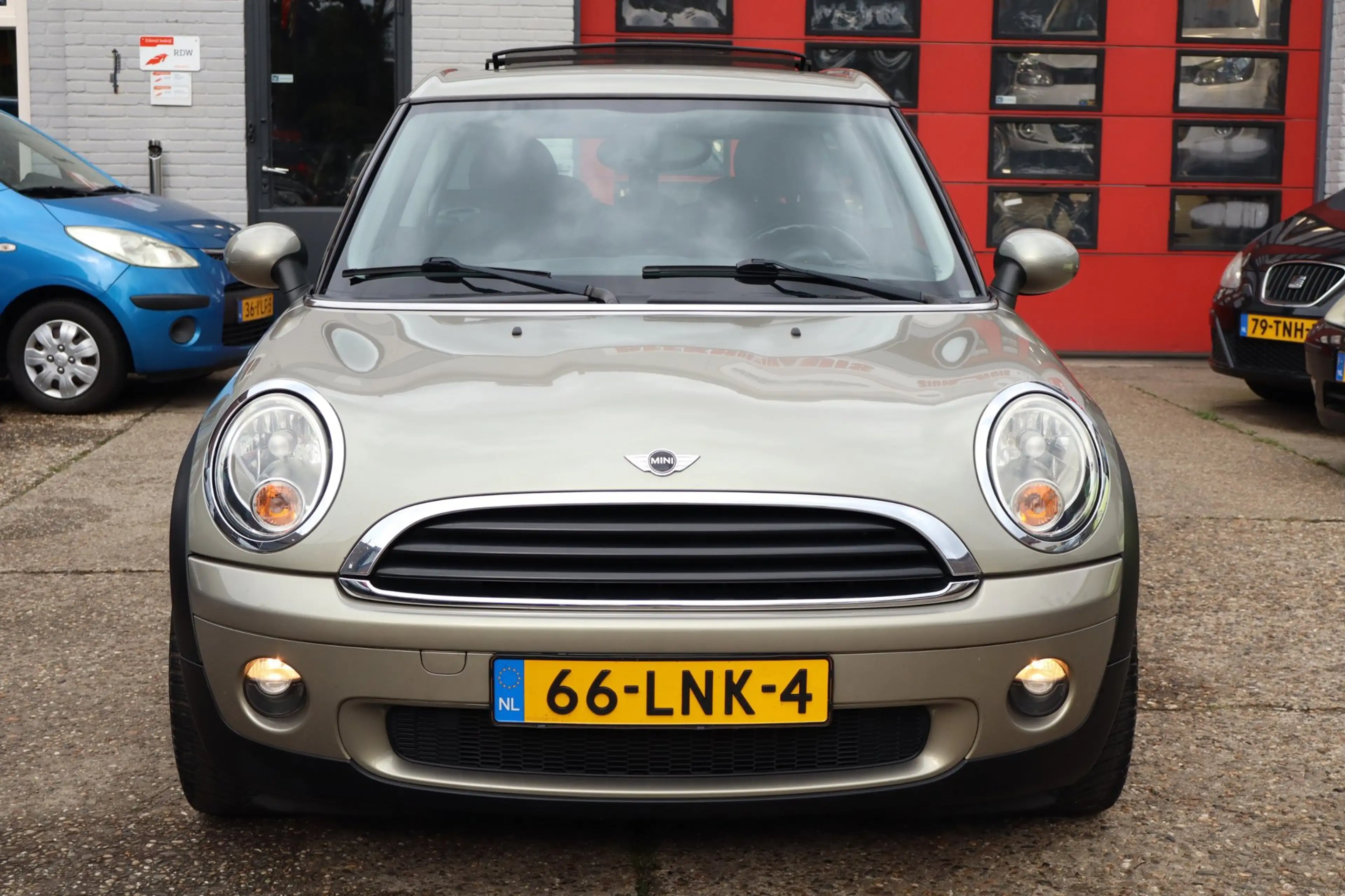 MINI One Clubman 1.6 Business Line .Pano..Airco ..Navi..Trekhaak — photo 2