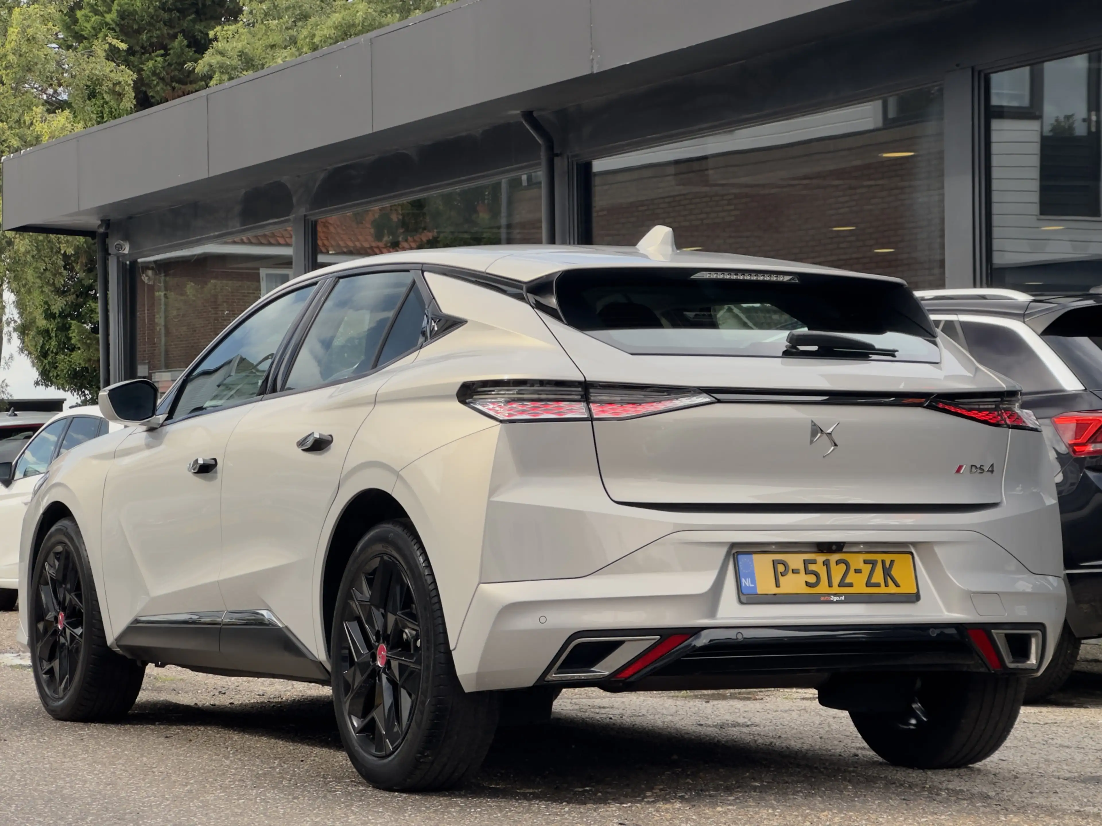 DS Automobiles DS 4 1.2 AUT8 PERFORMANCE-LINE ACTIE! BETAAL NU 50% 995 — photo 3