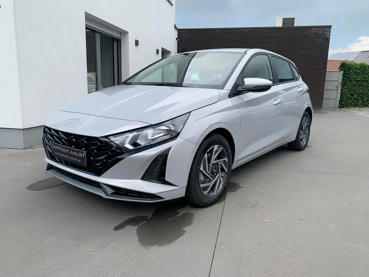 Hyundai i20 i20 1.0 T-GDI DCT NIEUWE WAGEN Gris - 2