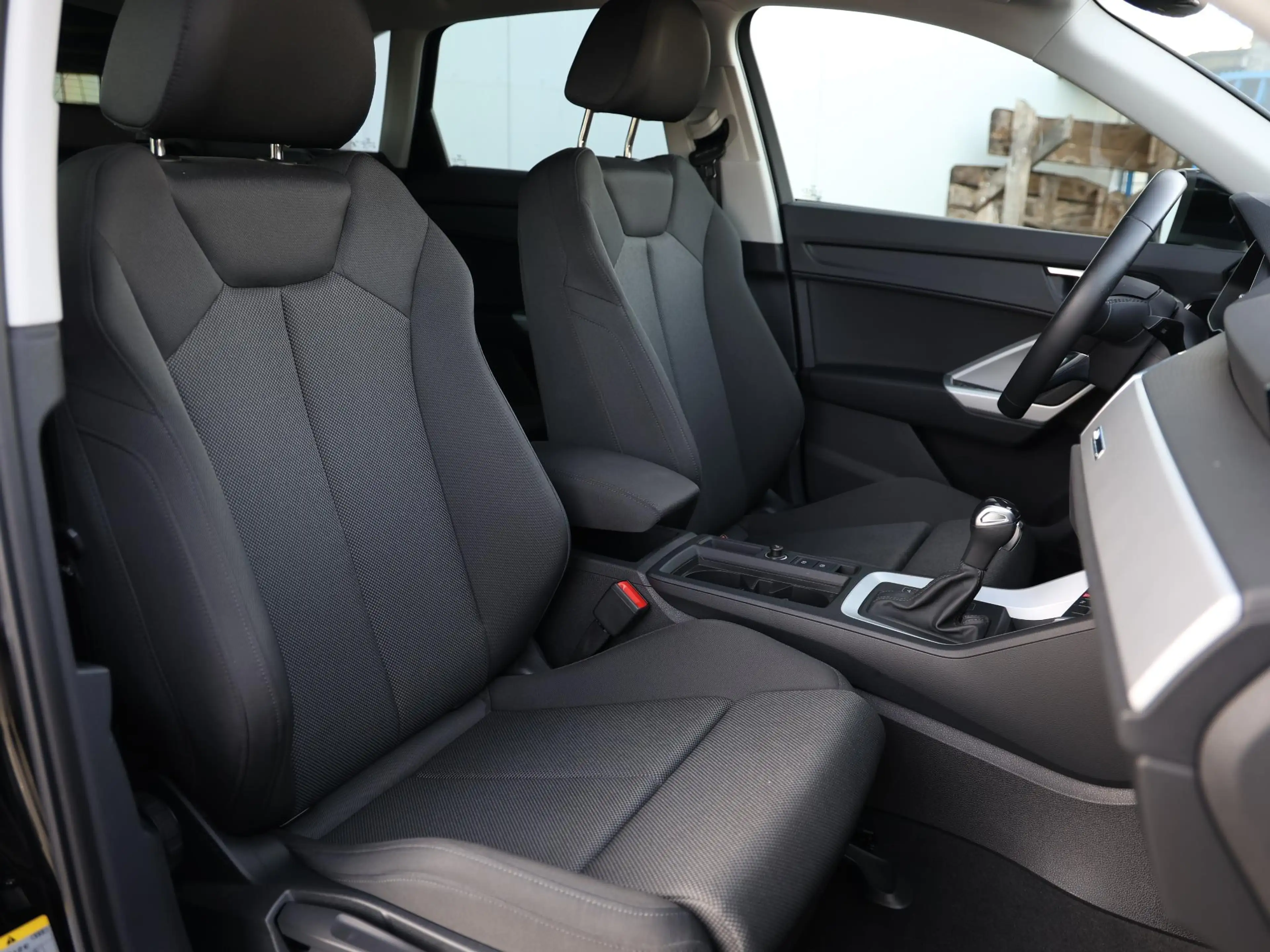Audi Q3 45 TFSI e Advanced edition | Achteruitrijcamera | — photo 8