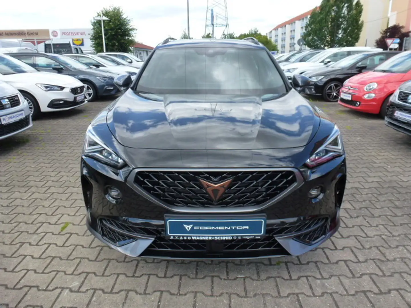 CUPRA Formentor 1.5 TSI + SHZ + Navi Schwarz - 2