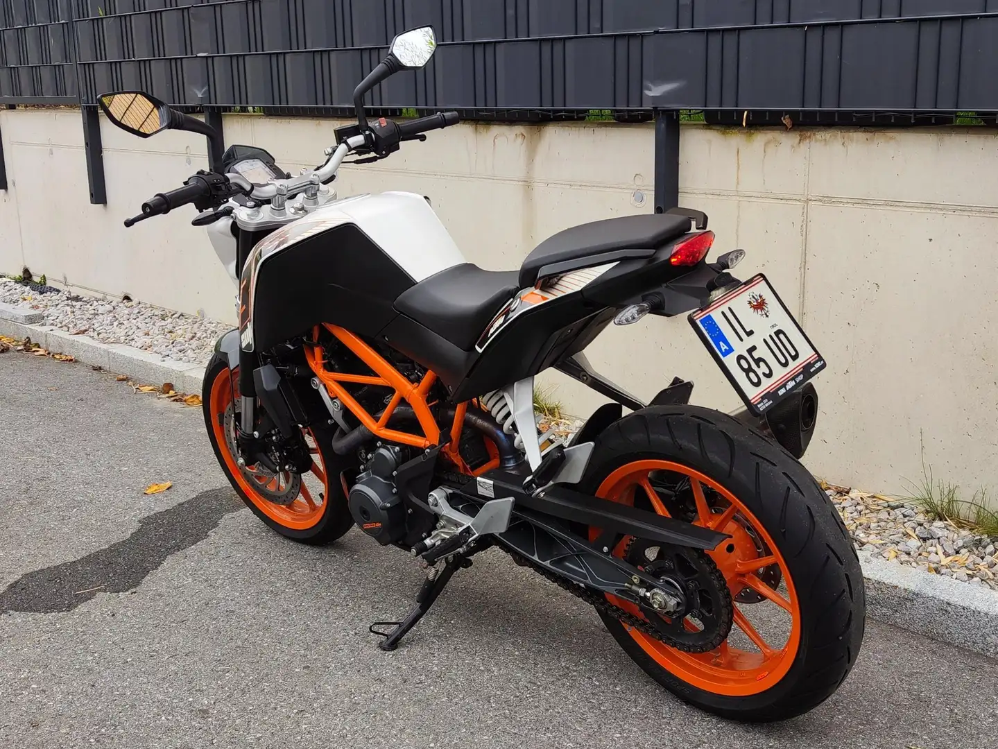 KTM 390 Duke A2 Weiß - 2