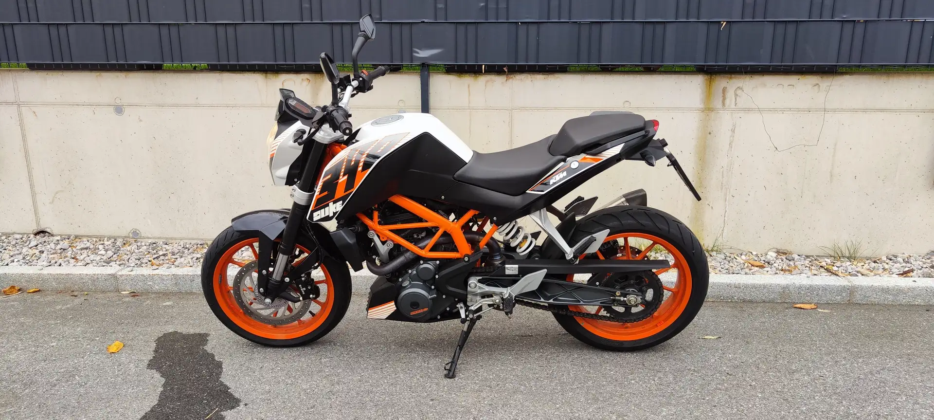 KTM 390 Duke A2 Weiß - 1