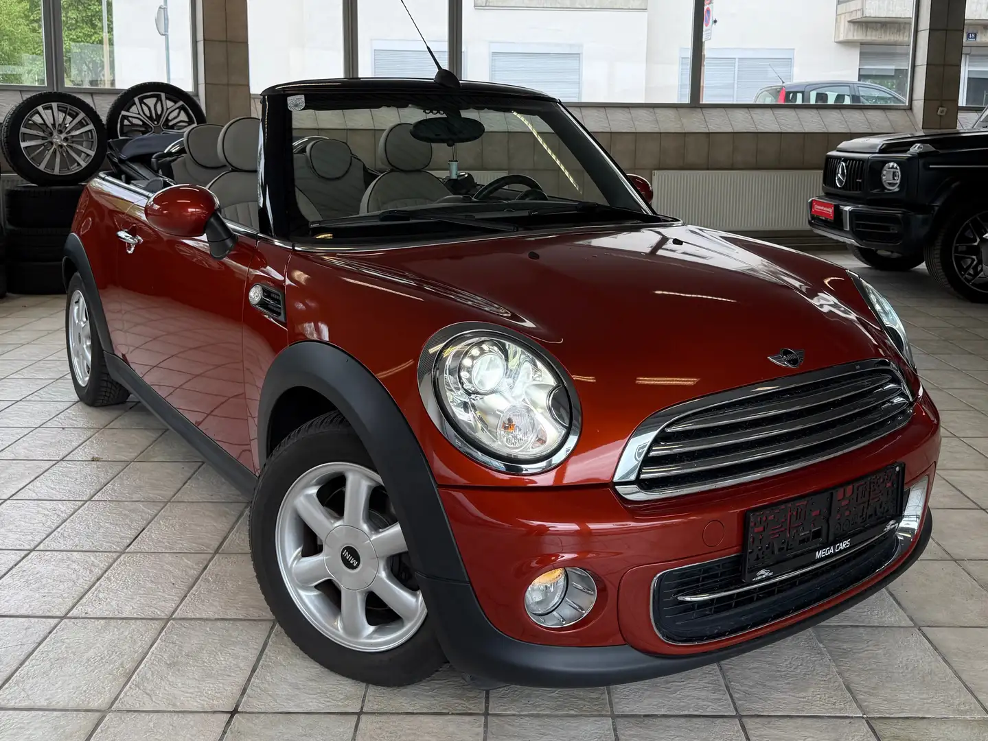 MINI Cooper Cabrio 1,6 Aut. Narancs - 1
