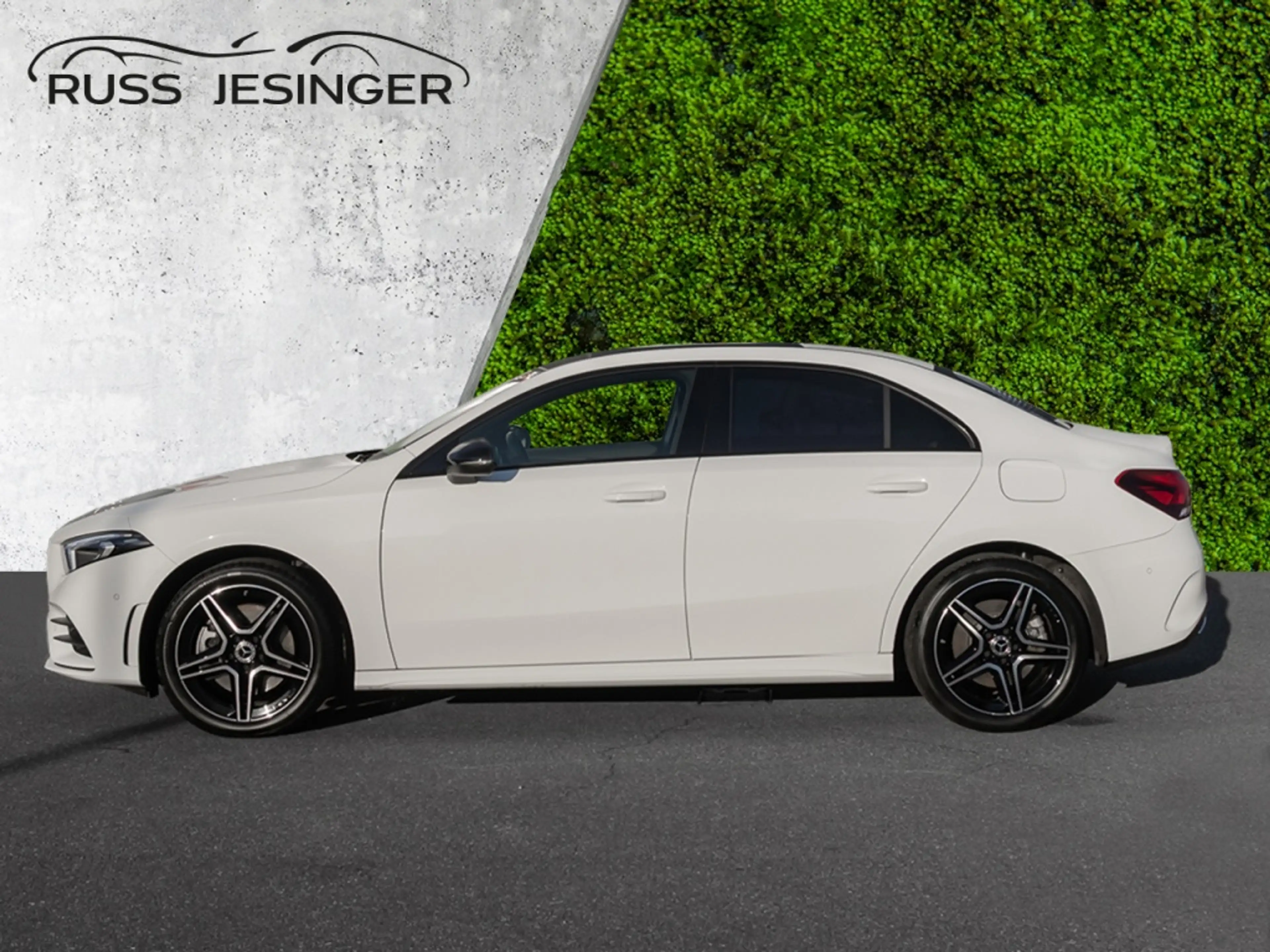 Mercedes-Benz A 250 e Lim. AMG Line *AHK*Cam*LED*Pano*Memory* — photo 3