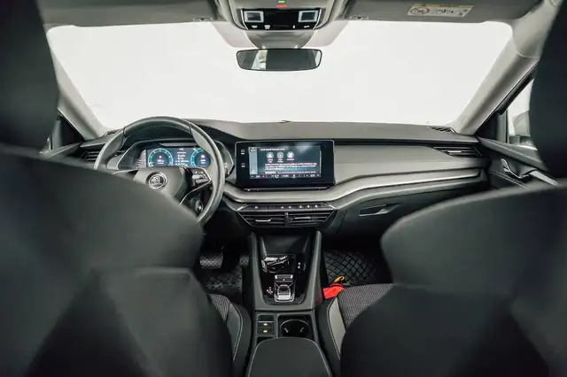 Skoda Octavia view 11