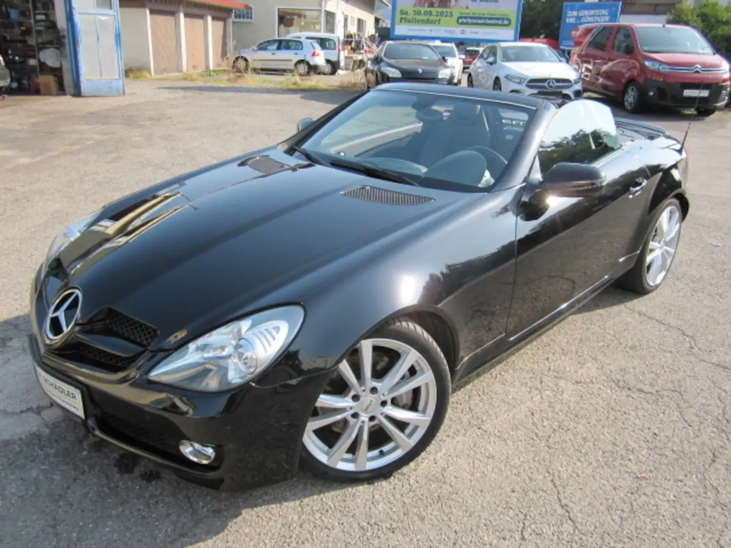 Mercedes-Benz SLK 200 Kompr. AIRSCARF ~ Automatik ~ Leder ~ Black - 1