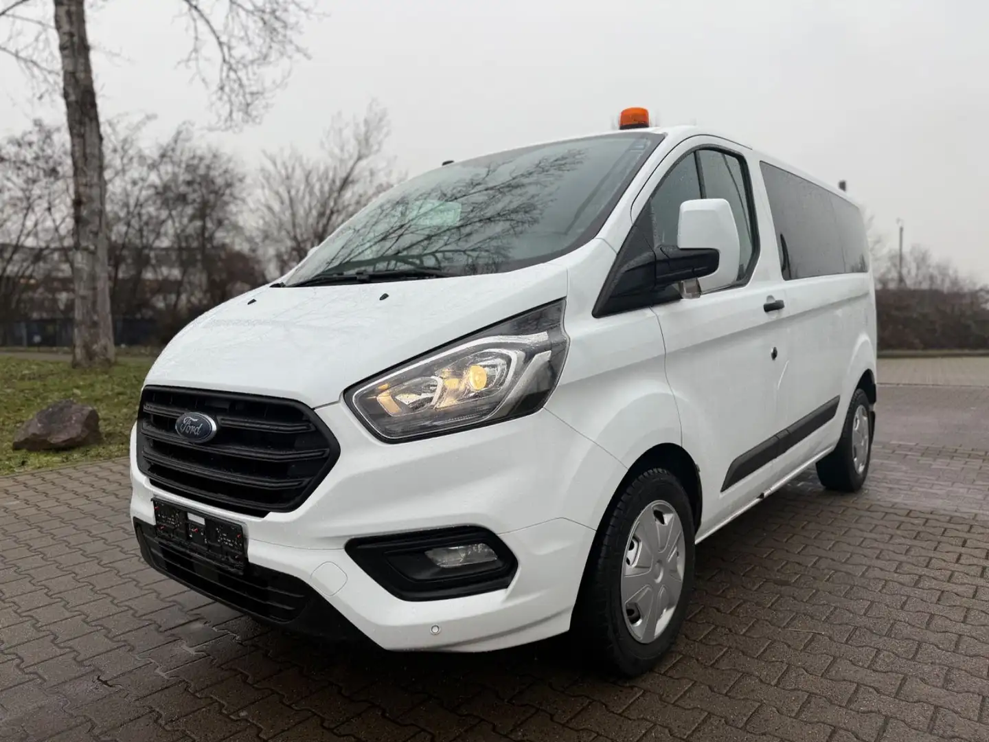 Ford Transit /Tourneo Custom Kombi 320 L1 Tourneo Tren Blanc - 1