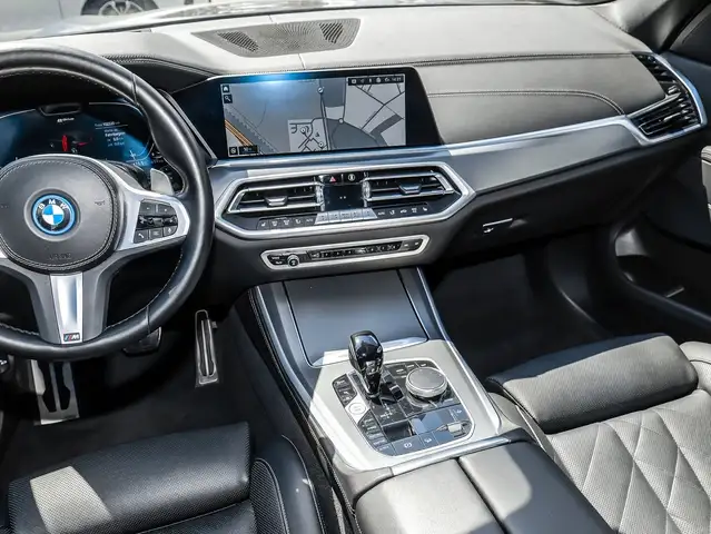 BMW X5 view 15