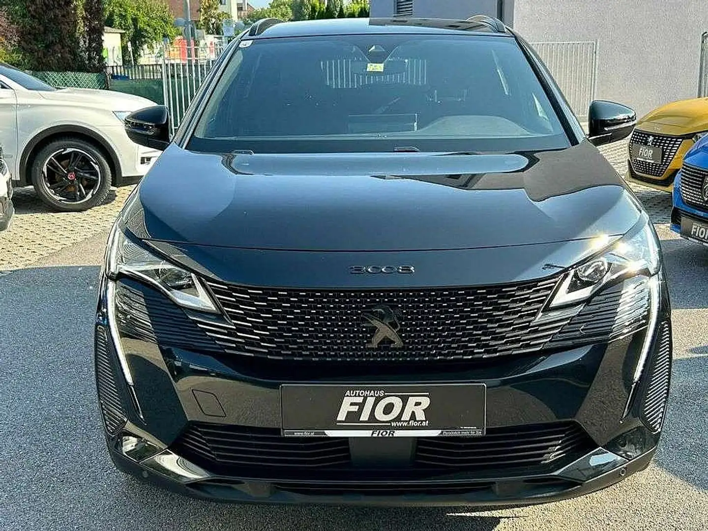 Peugeot 3008 Hybrid4 300 PHEV GT e-EAT8 (P2522) Schwarz - 2