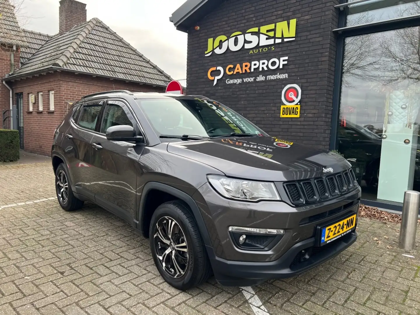 Jeep Compass 1.4 M.AIR N. EAGLE Gris - 1