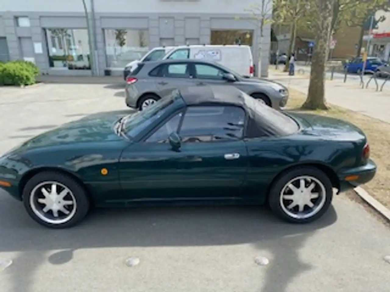 Mazda MX-5 16V, foto 2