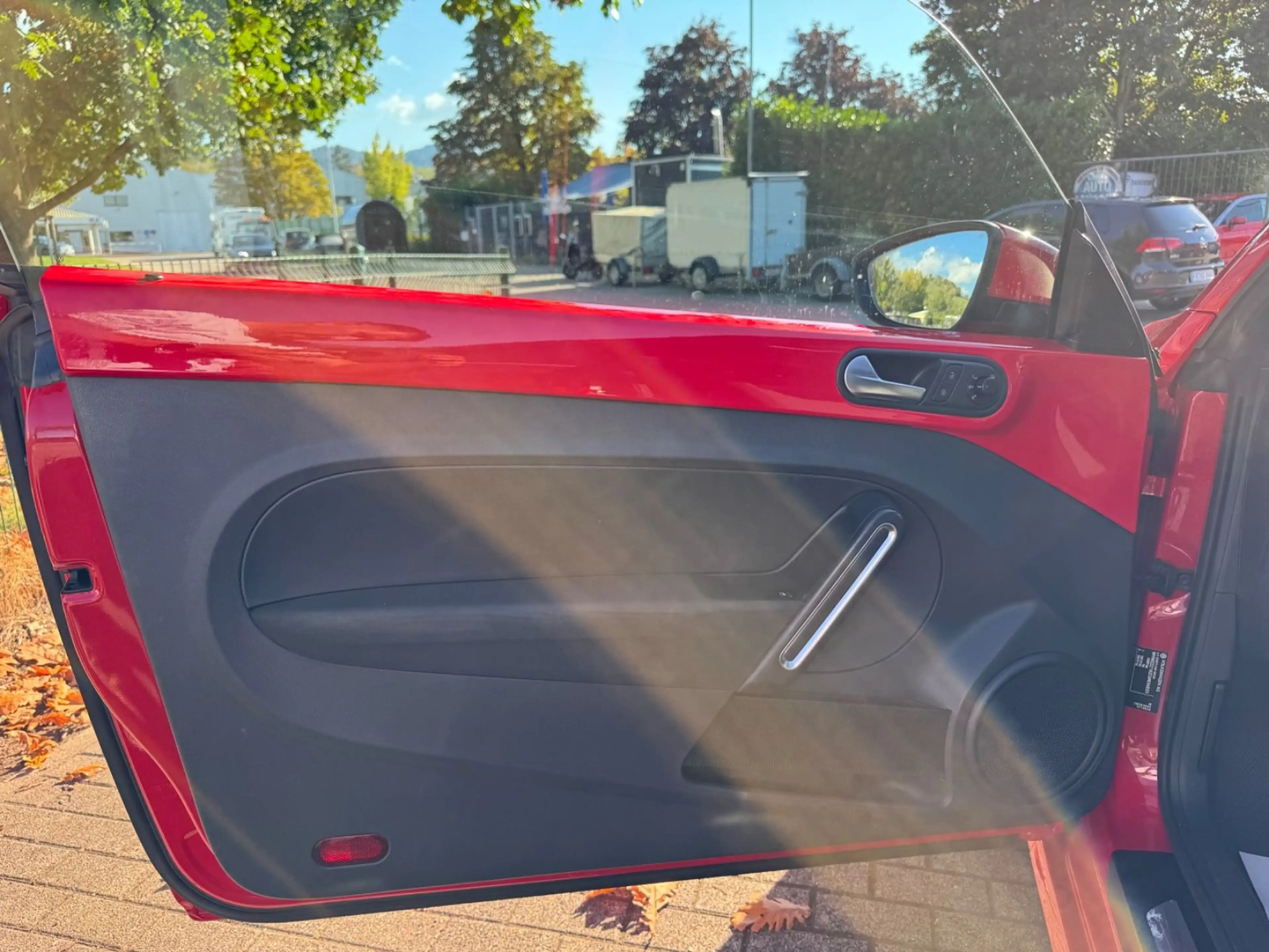 Volkswagen Beetle Lim. Design — photo 15