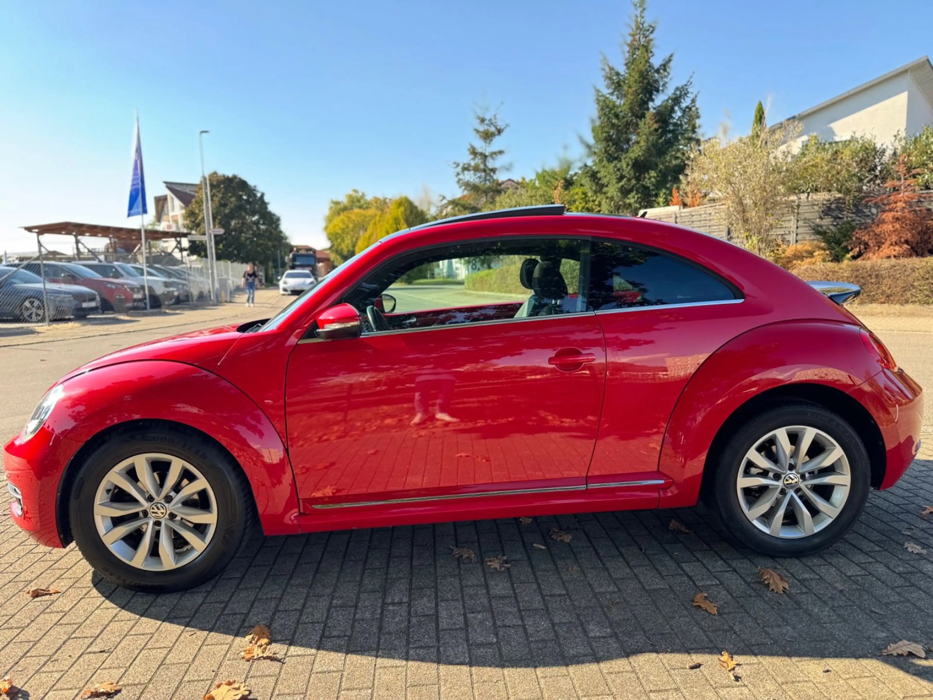 Volkswagen Beetle Lim. Design — photo 4