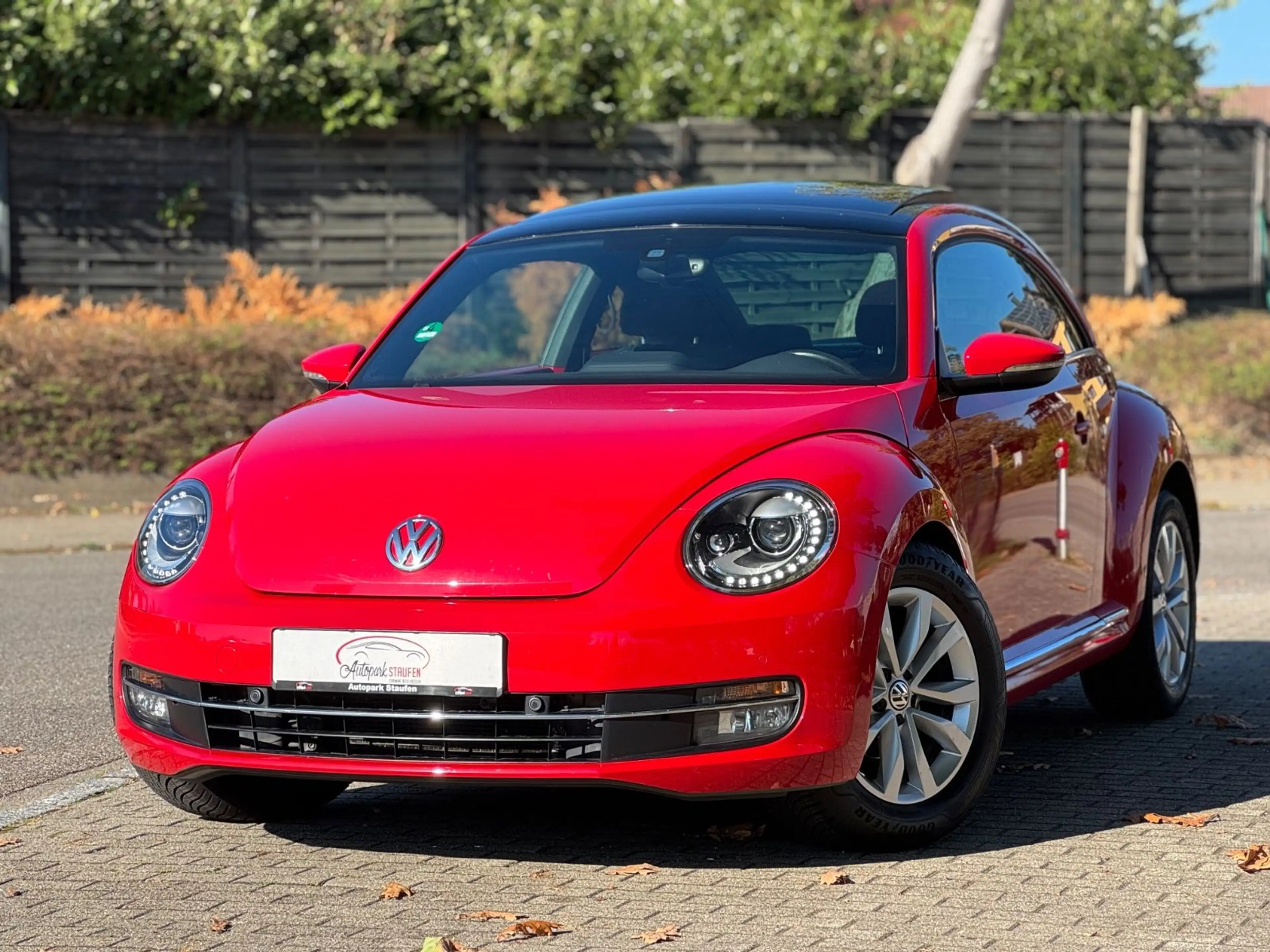 Volkswagen Beetle Lim. Design — photo 2