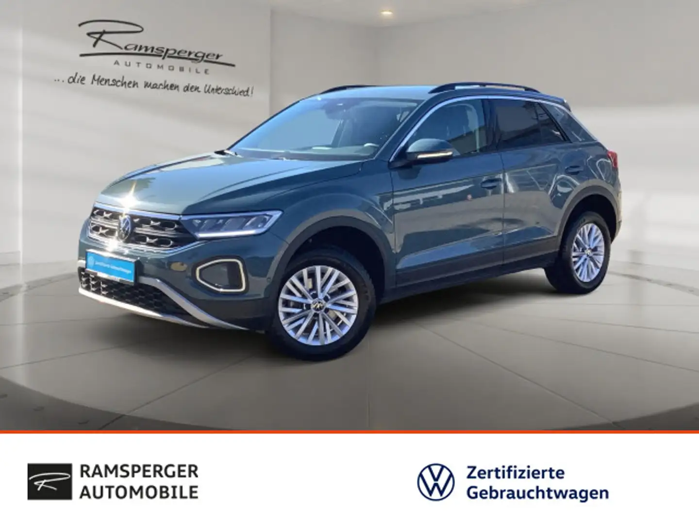 Volkswagen T-Roc 1.0 TSI Life LED APP SHZ PDC Blau - 1
