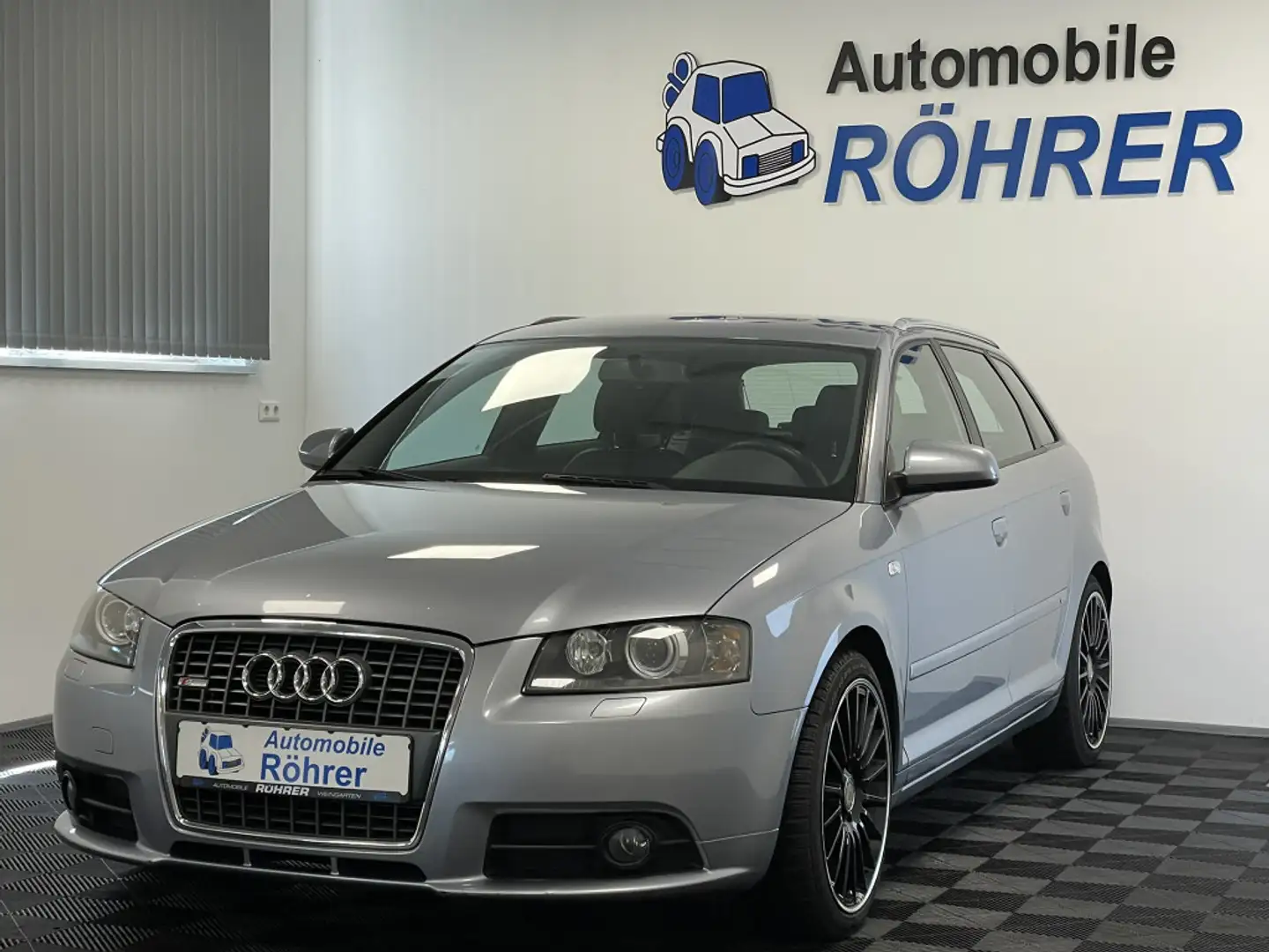 Audi A3 2.0 TDI Ambition S-line Sportpaket Plus Silver - 1