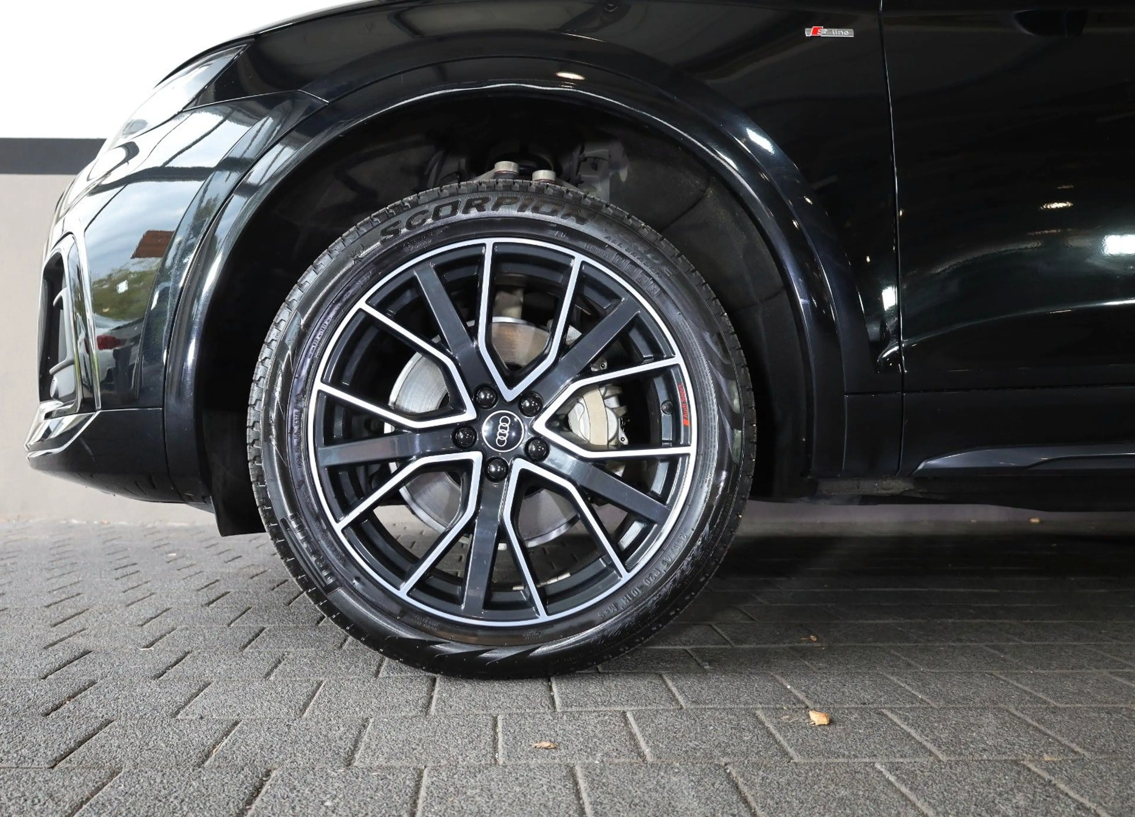 Audi Q5 45 TFSI S tronic quattro/PANO/SHZ/LHZ/TTW/R20 — photo 4