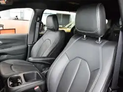 Chrysler Grand Caravan 2025 — фото 10