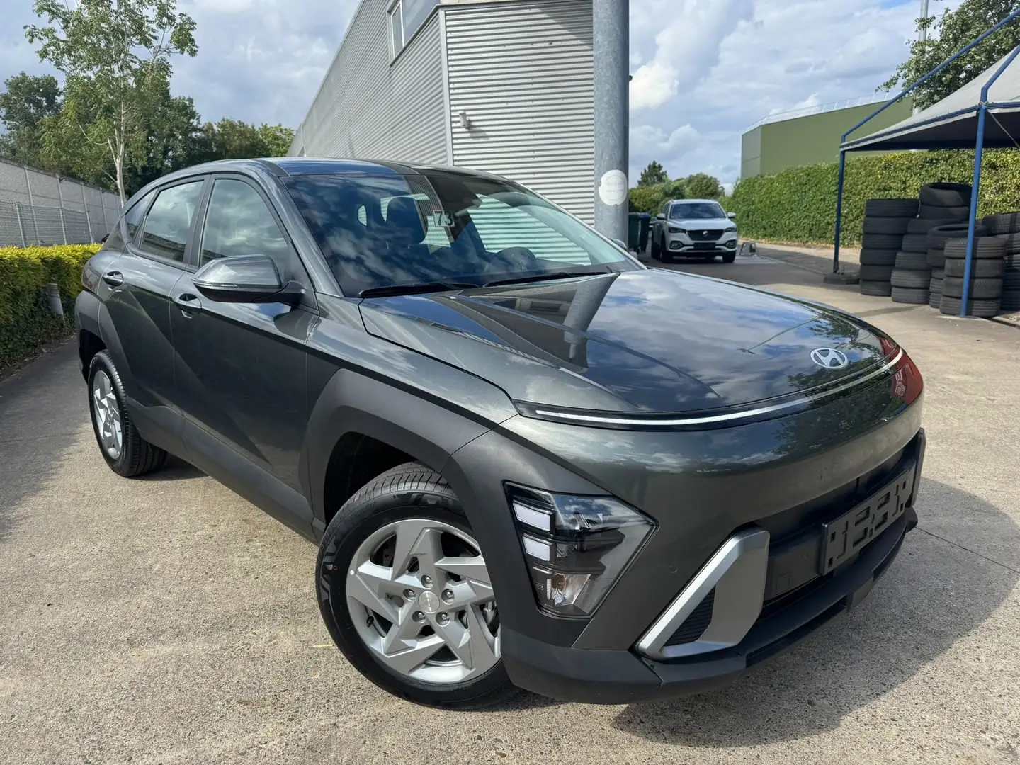 Hyundai KONA KONA 1.6 T-GDI DCT TECHNO Gris - 1