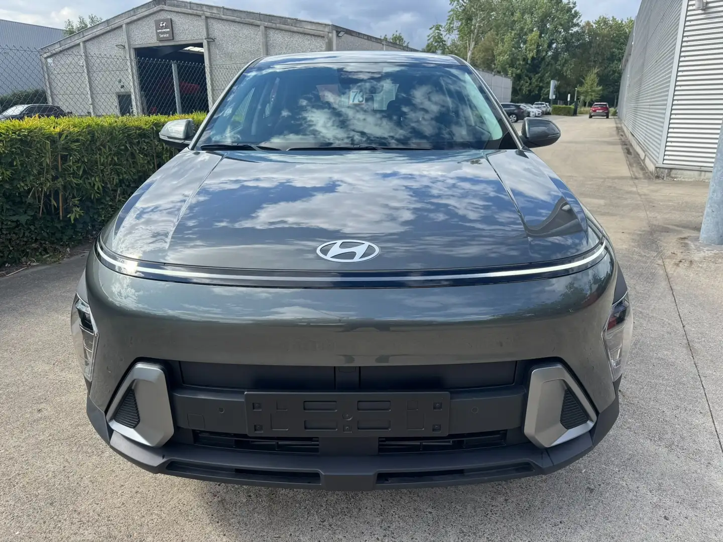 Hyundai KONA KONA 1.6 T-GDI DCT TECHNO Gris - 2