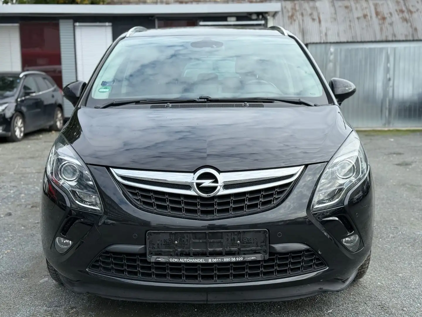 Opel Zafira 1.6 TURBO*AUTOMATIK*7-SITZER* Schwarz - 1