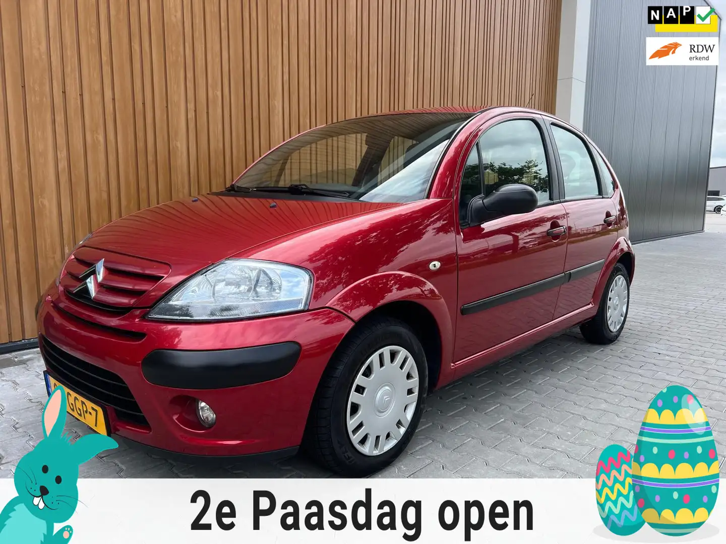 Citroen C3 1.4i LIGNE PRESTIGE + 5DRS + NAVI + CLIMA Rood - 1