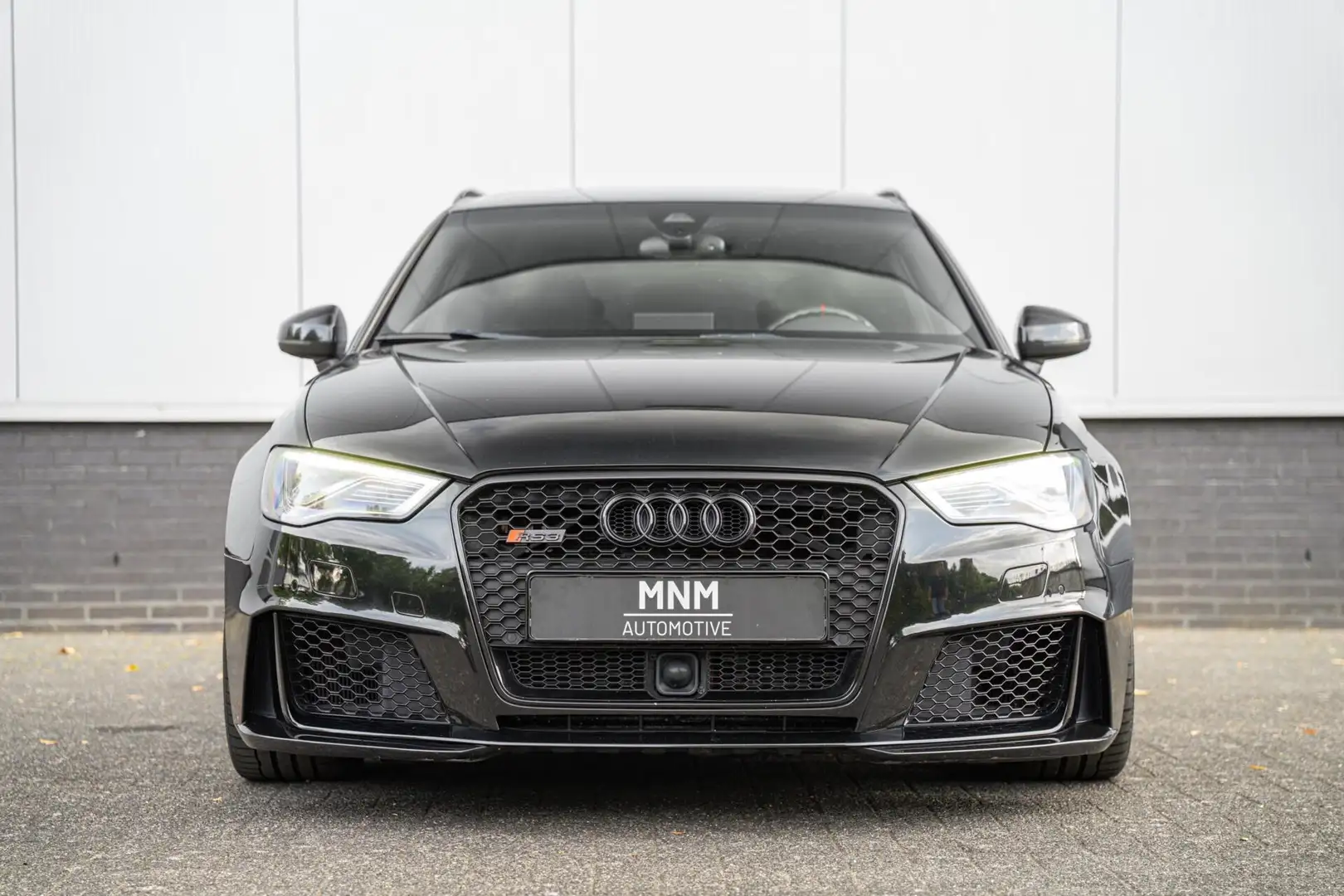 Audi RS3 2.5 TFSI Quattro |Pano|B&O|ABT|Carbon|Carplay Zwart - 2