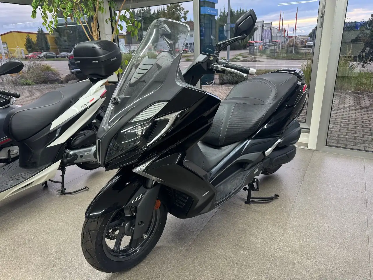 Kymco Downtown 125i