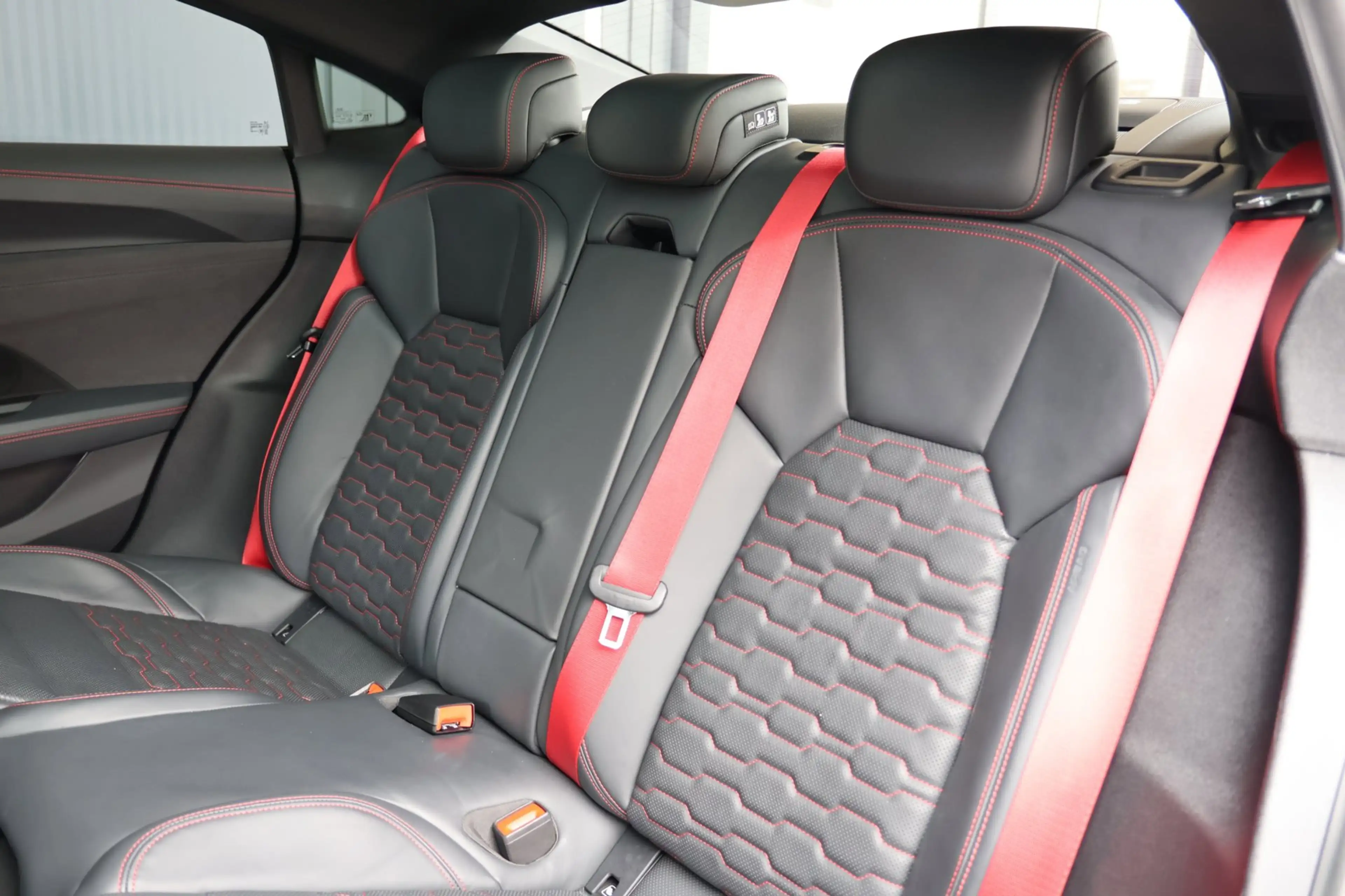 Audi RS e-tron GT 93 kWh | head-up | massage stoel(en) | B&O | laser — photo 26
