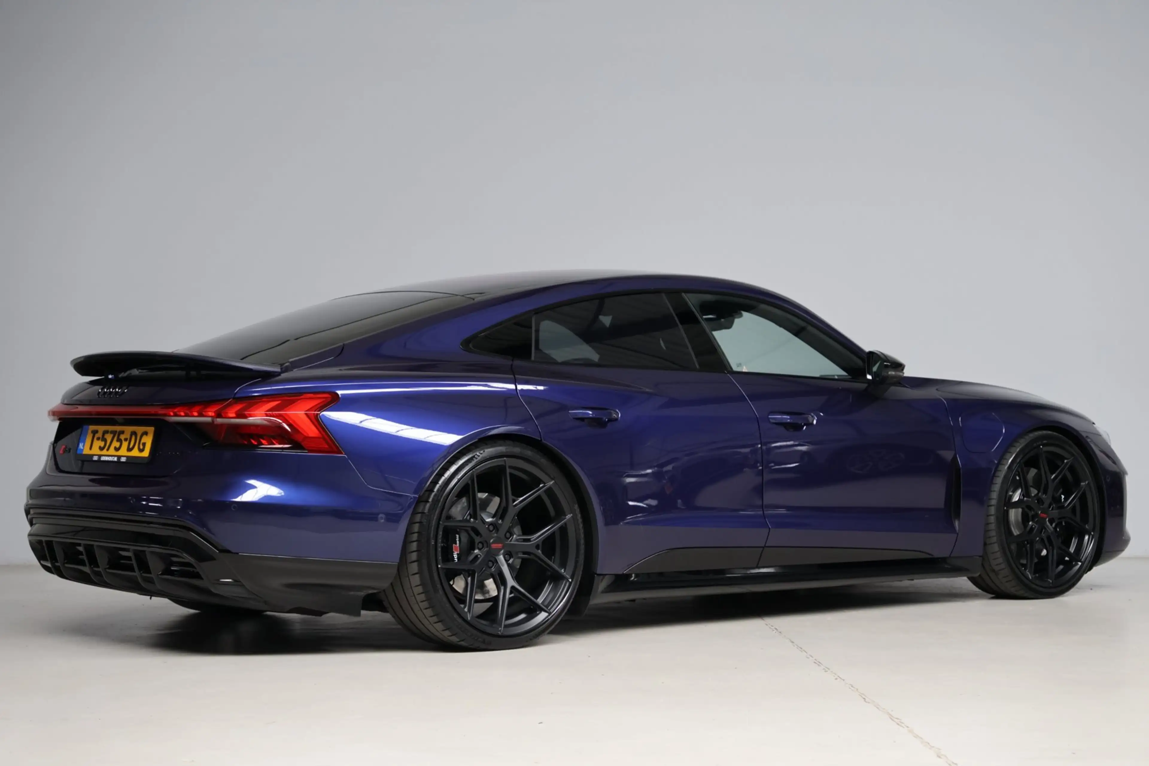 Audi RS e-tron GT 93 kWh | head-up | massage stoel(en) | B&O | laser — photo 2