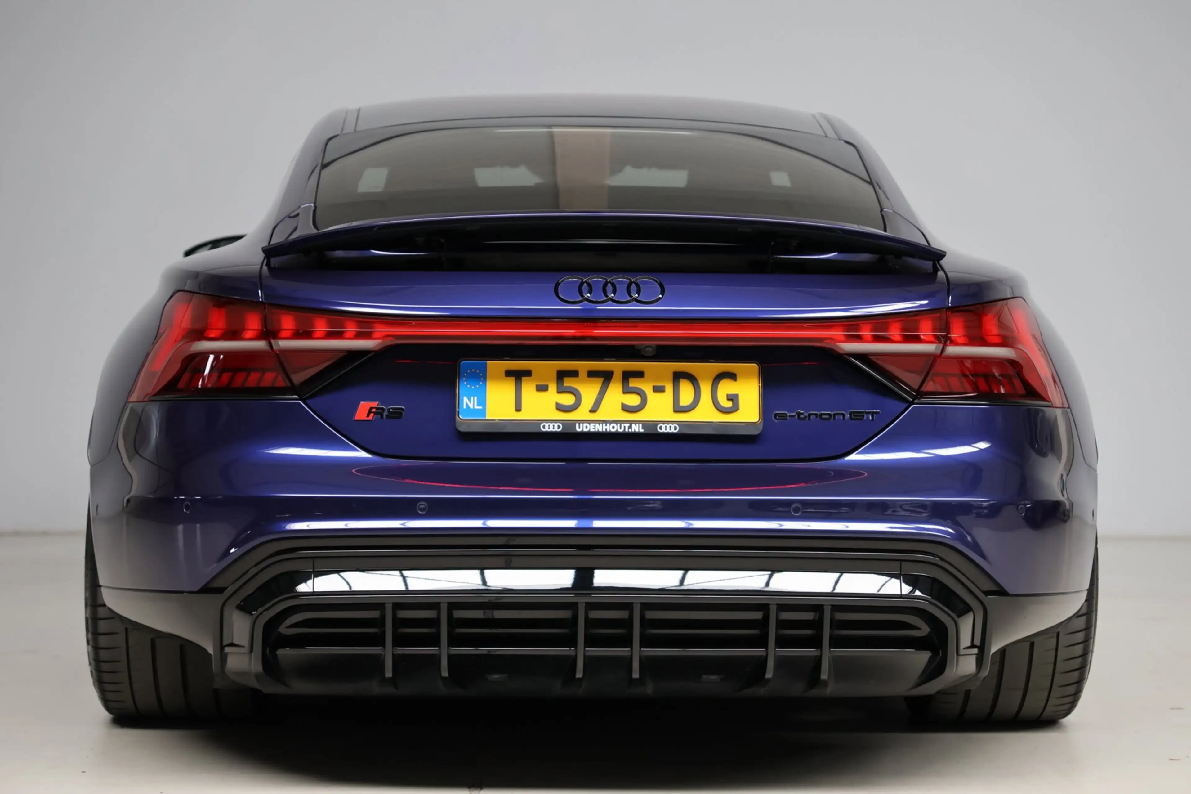 Audi RS e-tron GT 93 kWh | head-up | massage stoel(en) | B&O | laser — photo 31
