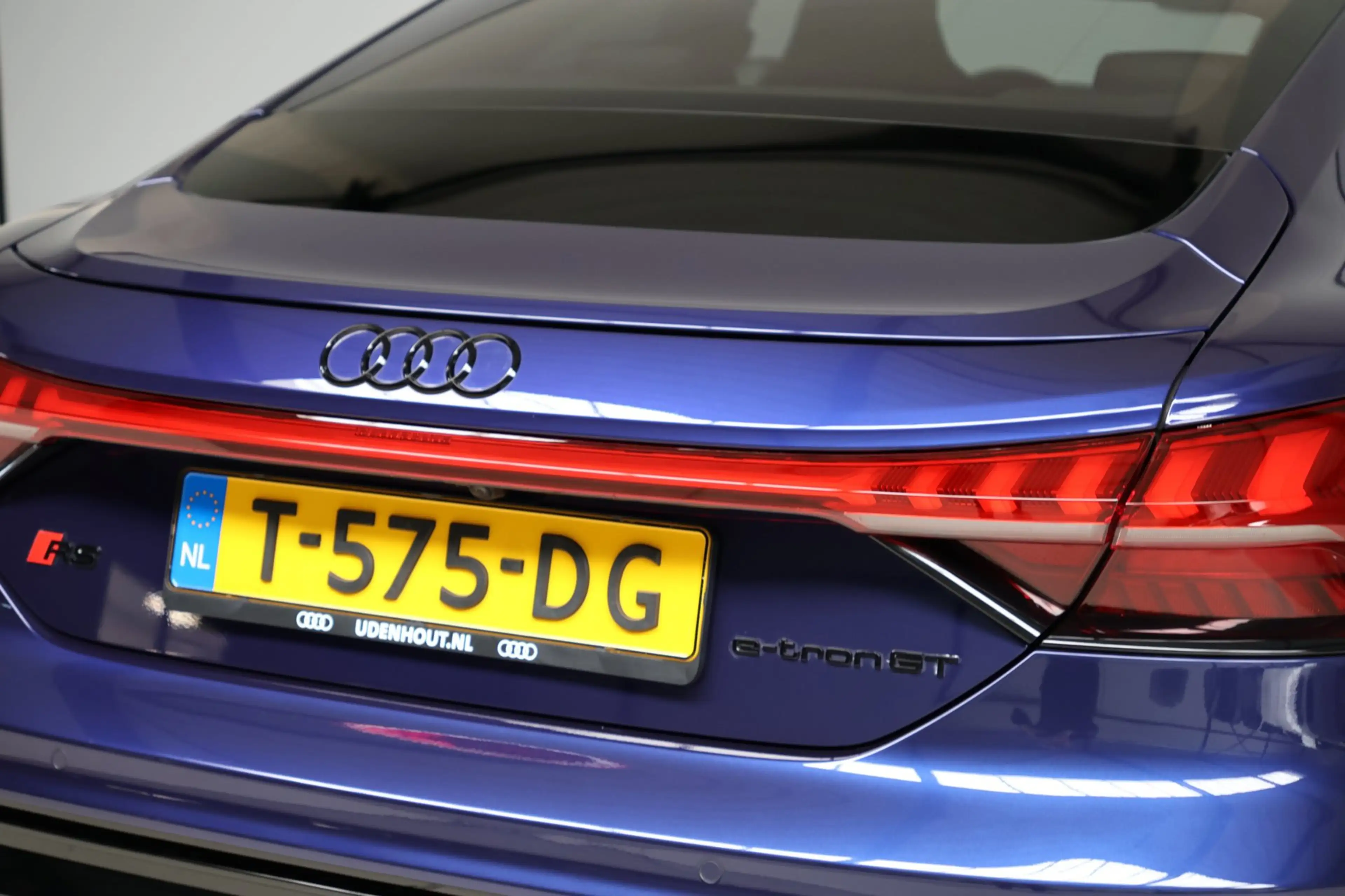 Audi RS e-tron GT 93 kWh | head-up | massage stoel(en) | B&O | laser — photo 32