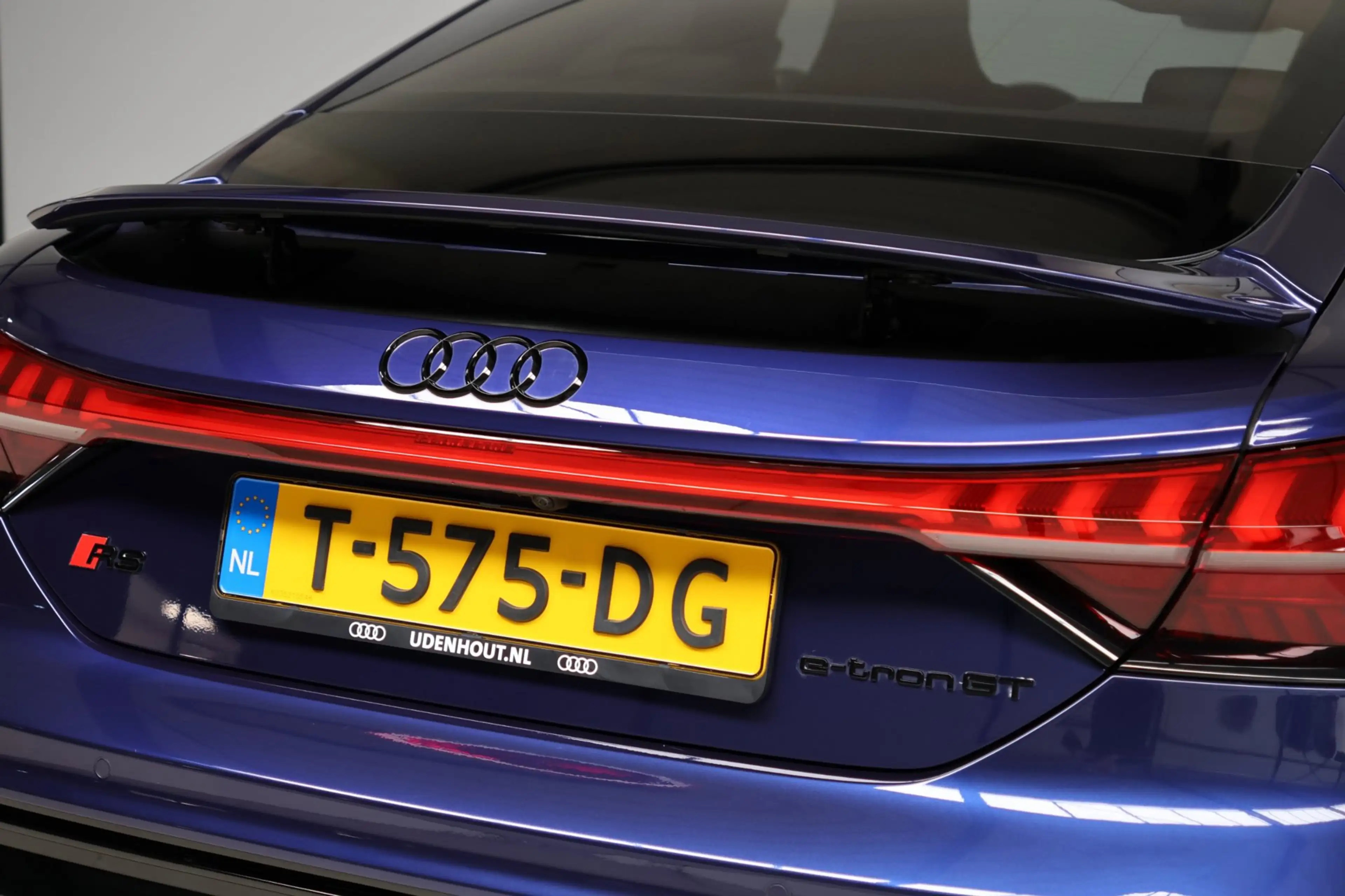 Audi RS e-tron GT 93 kWh | head-up | massage stoel(en) | B&O | laser — photo 33