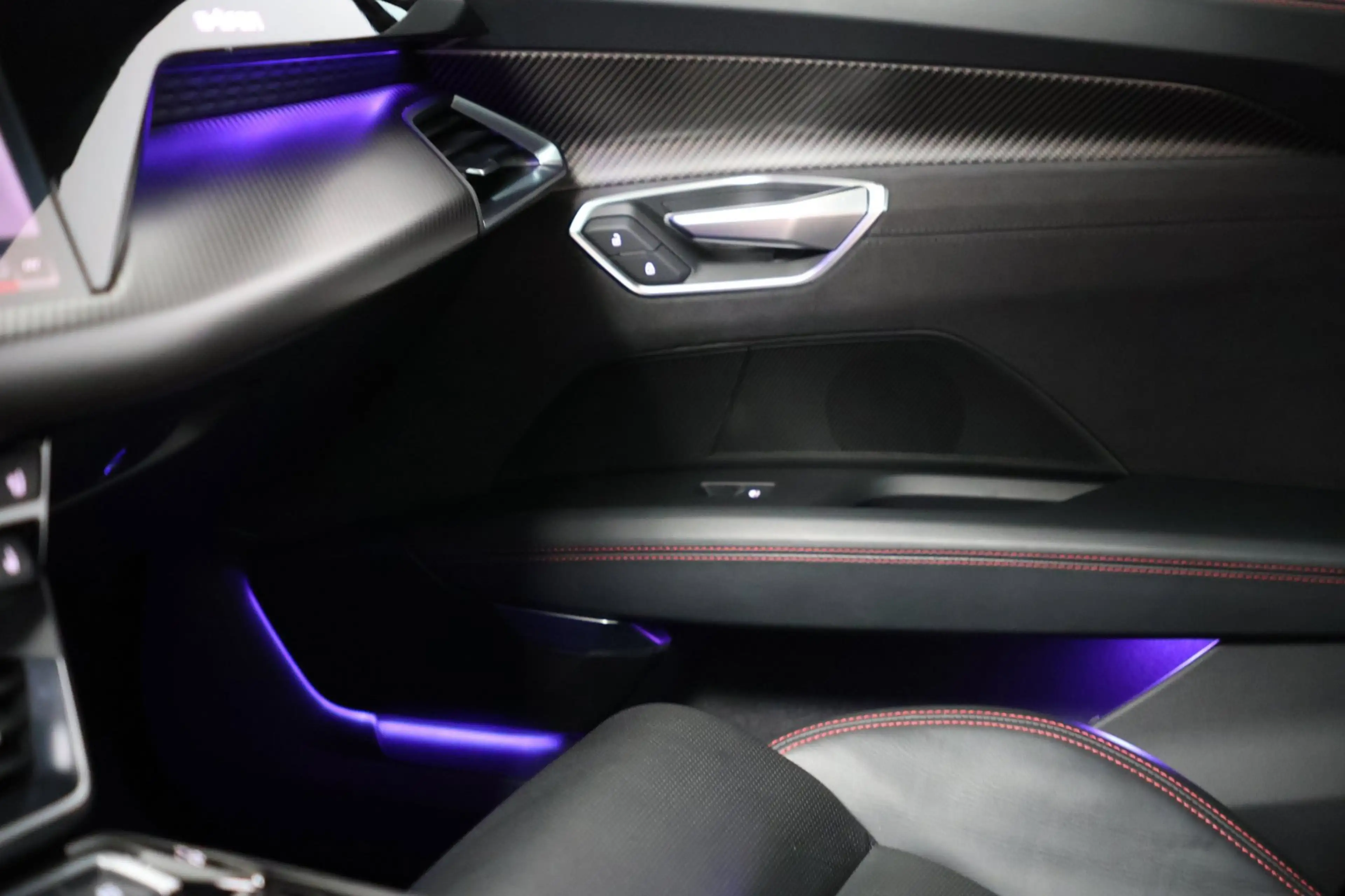 Audi RS e-tron GT 93 kWh | head-up | massage stoel(en) | B&O | laser — photo 17